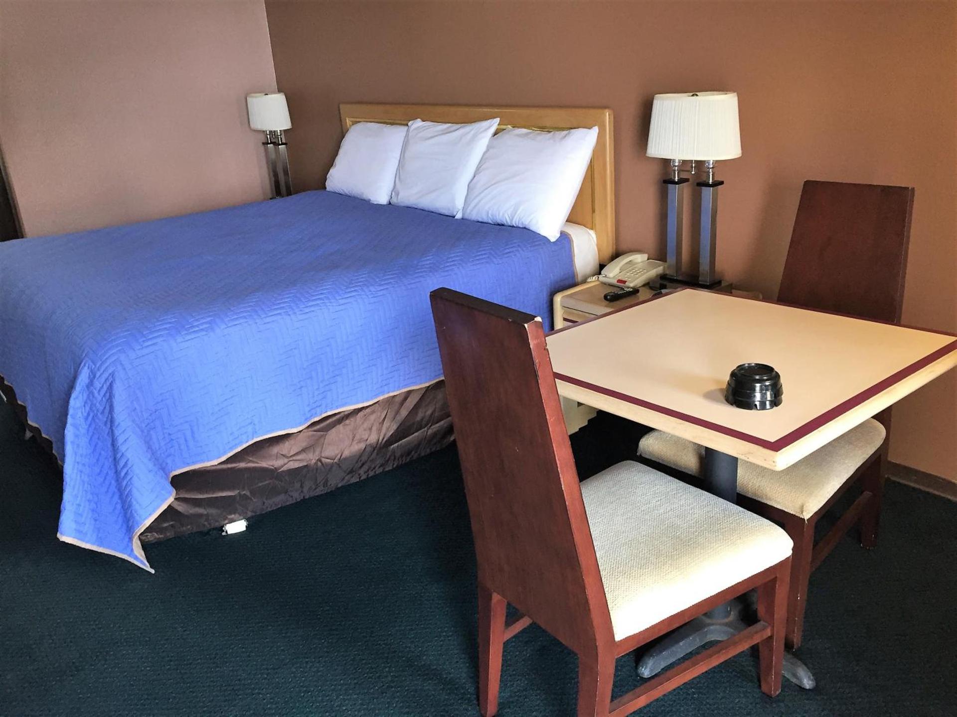 OYO Hickory House Inn photo 32