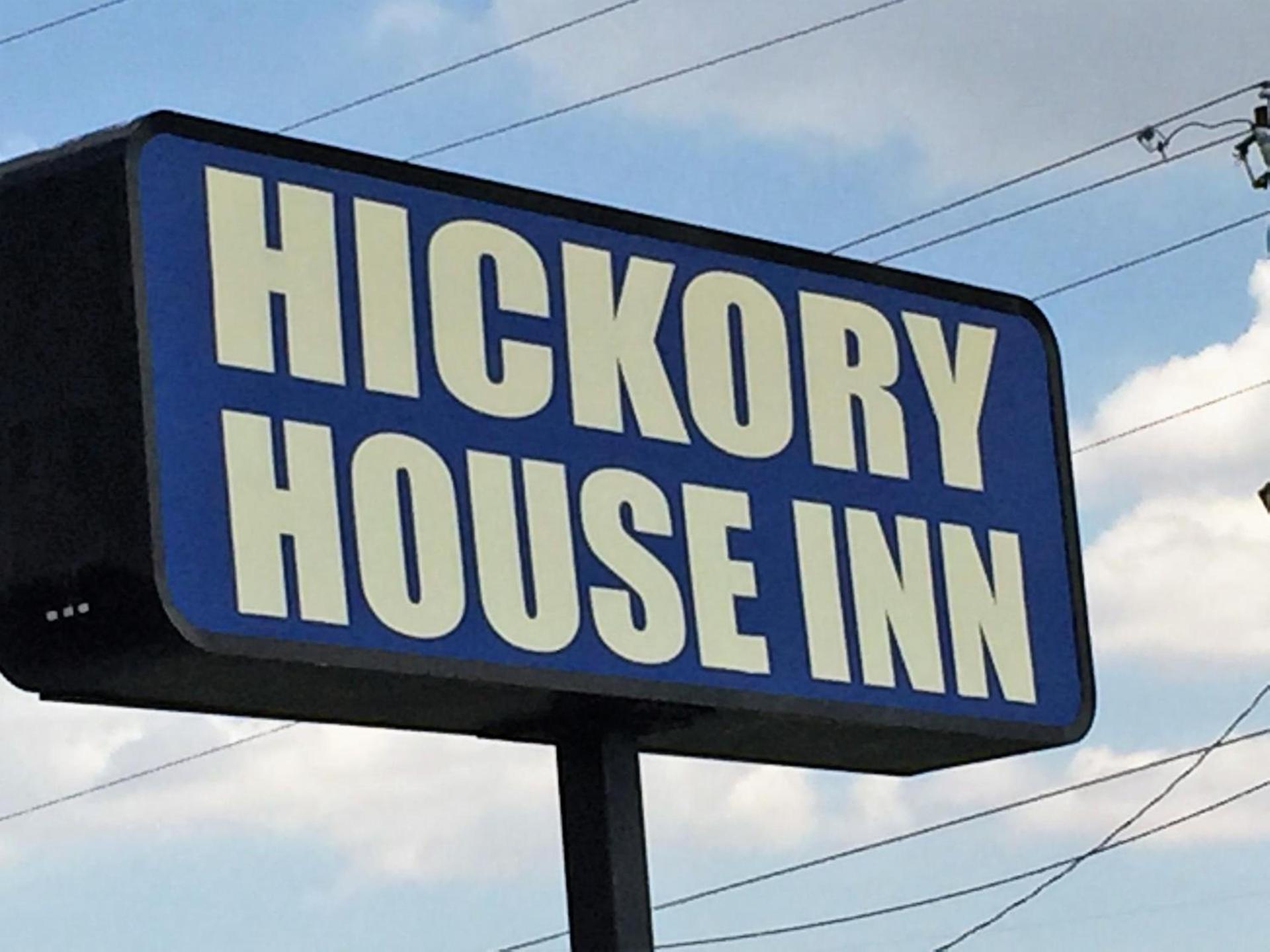 OYO Hickory House Inn photo 18
