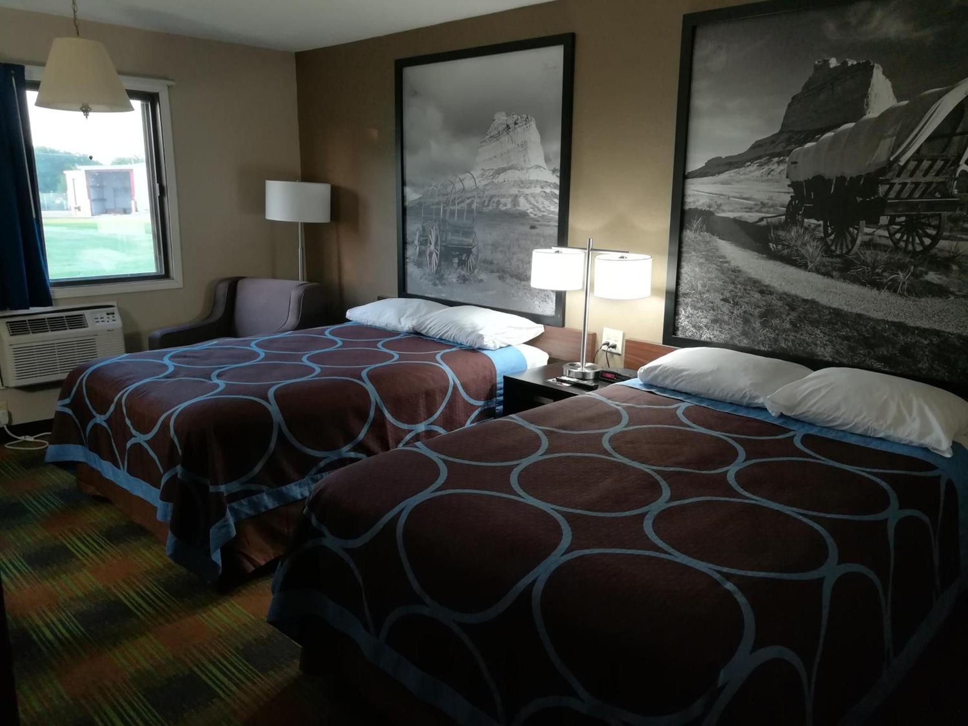 Super 8 by Wyndham Keokuk photo 27