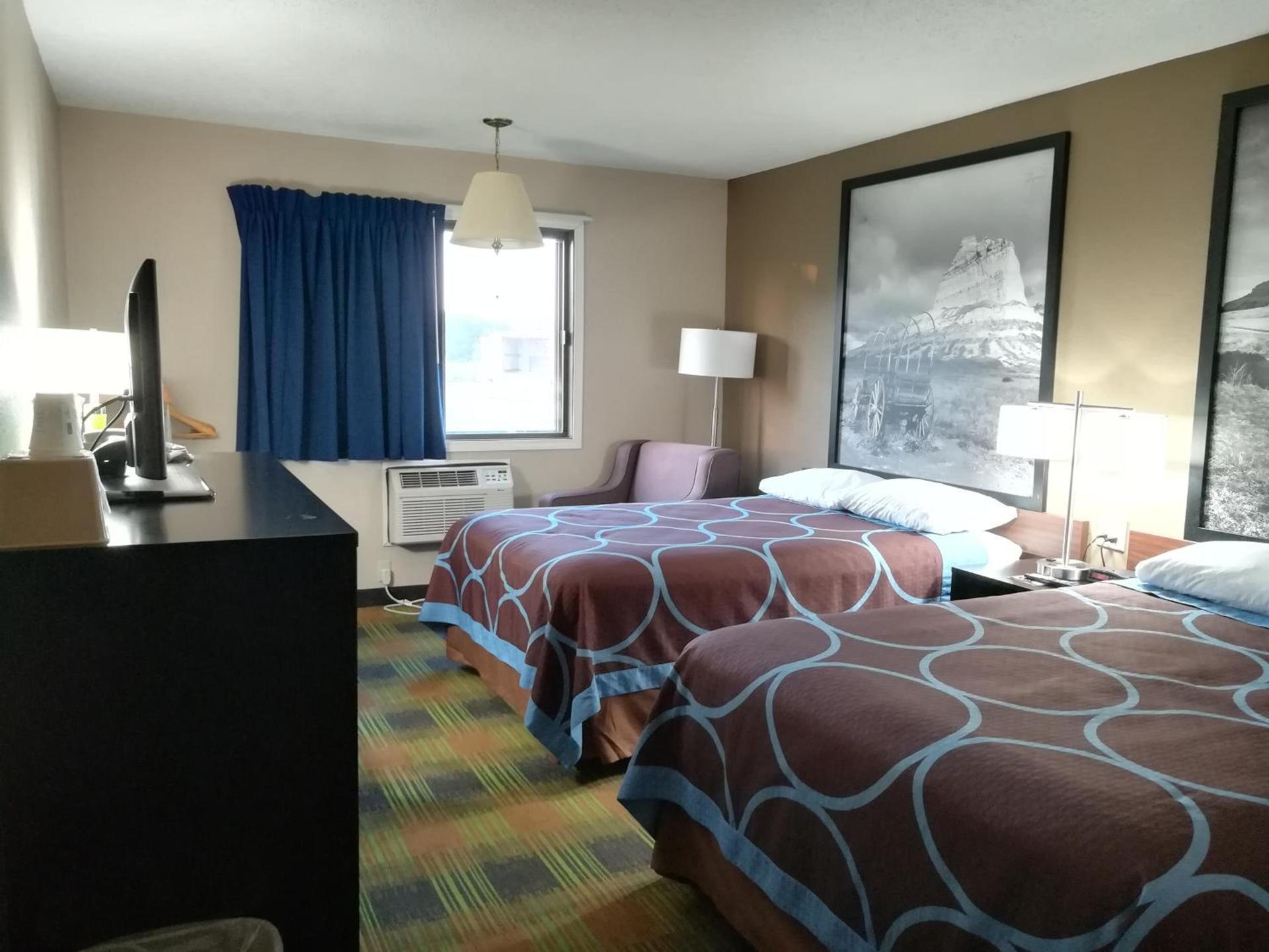 Super 8 by Wyndham Keokuk photo 28