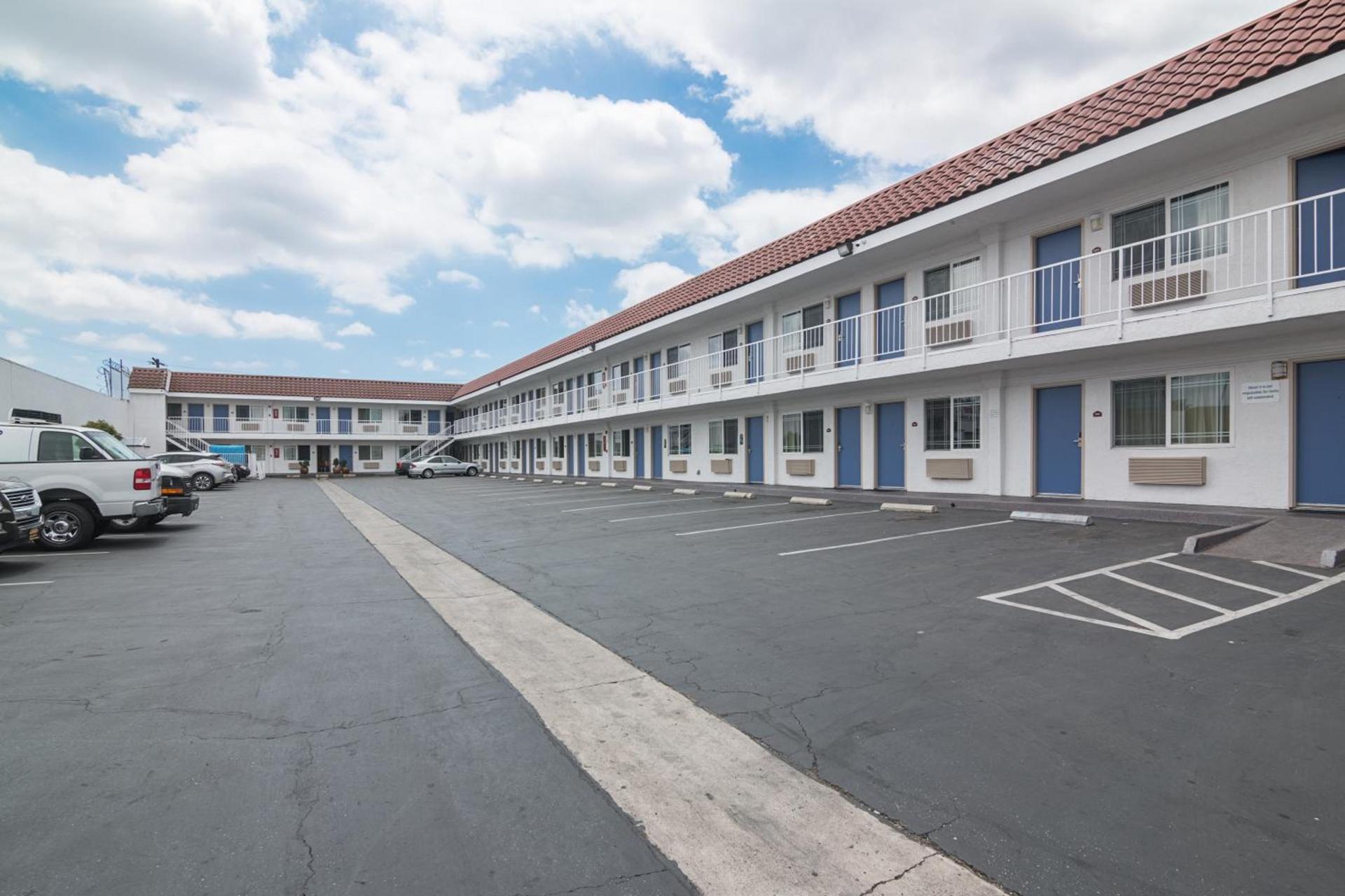 Motel 6-Norwalk, CA photo 59
