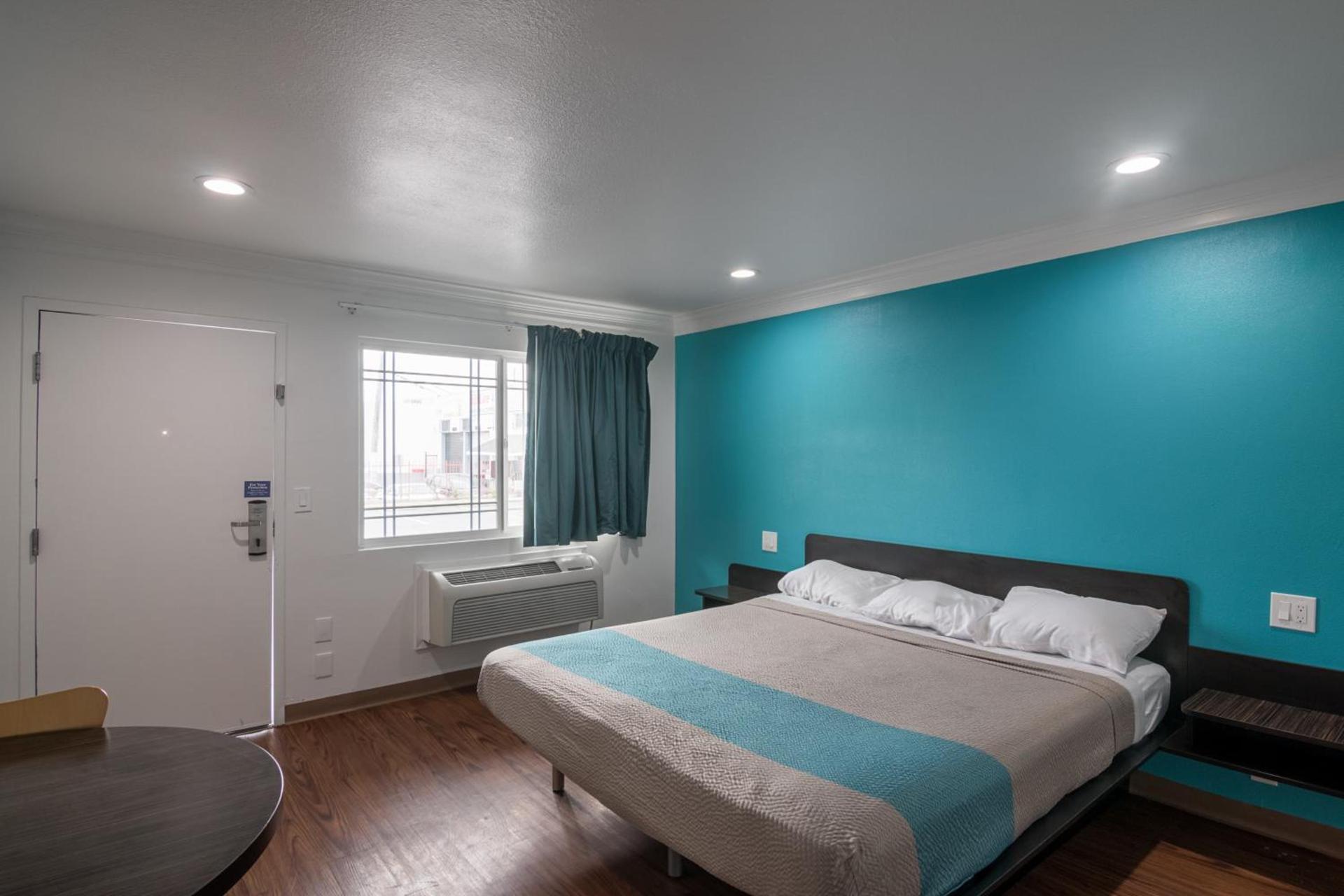 Motel 6-Norwalk, CA photo 47