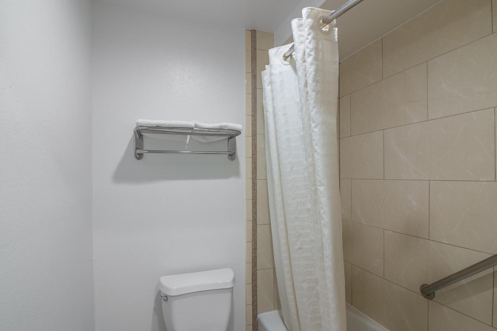 Motel 6-Norwalk, CA photo 56