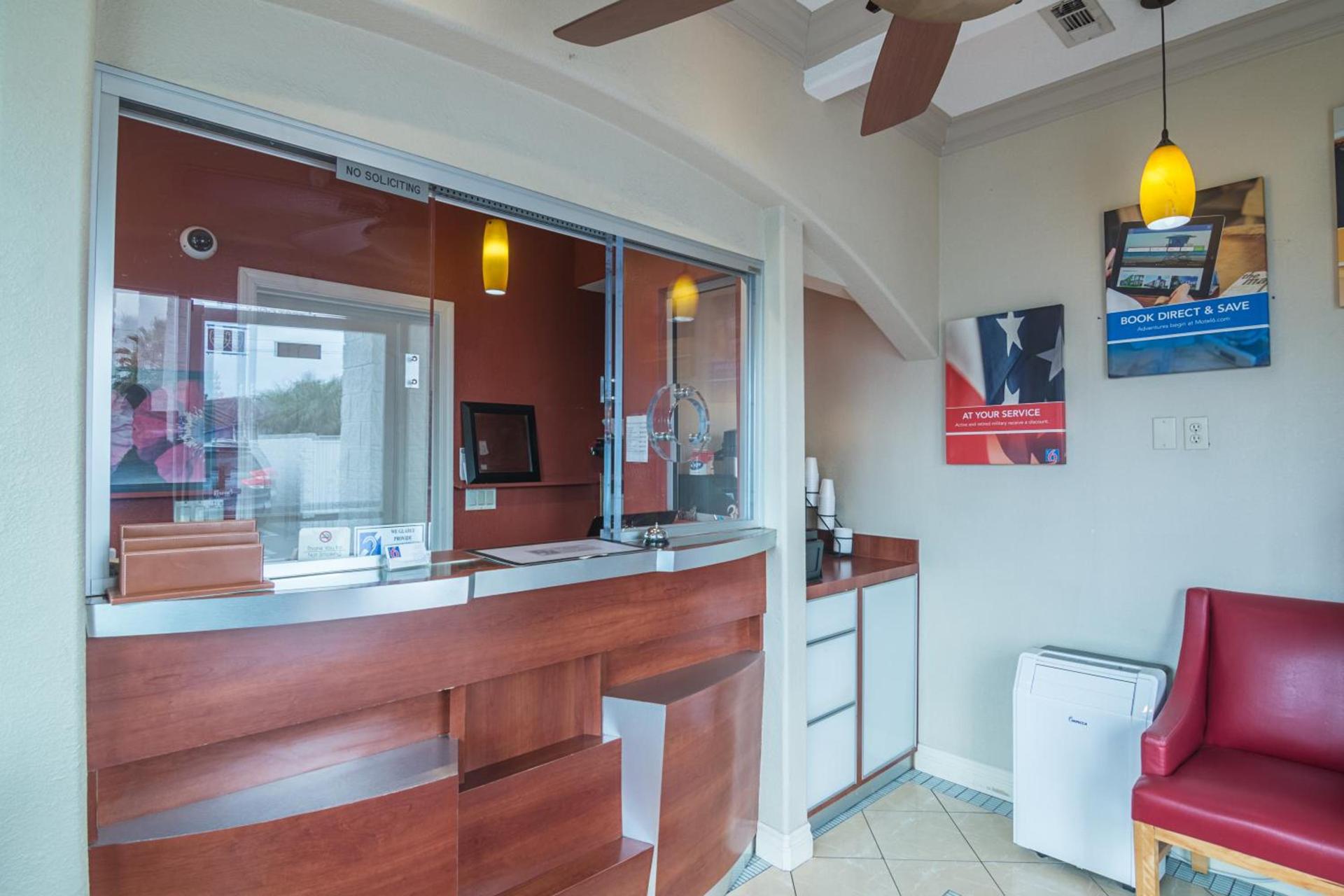 Motel 6-Norwalk, CA photo 37