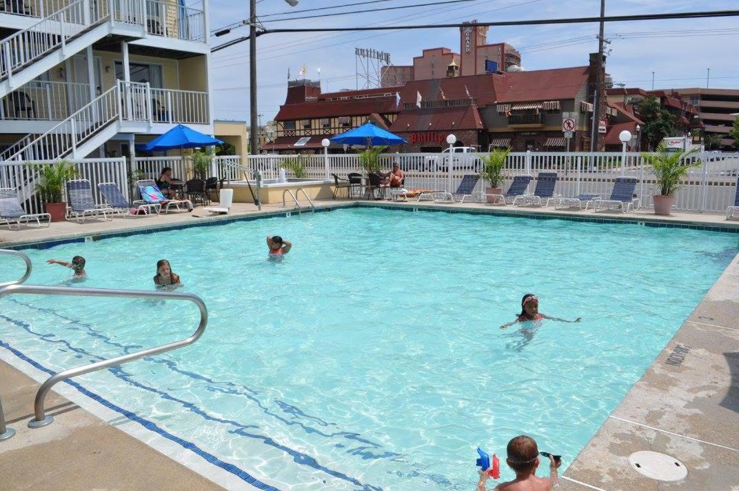 Islander Motel photo 17