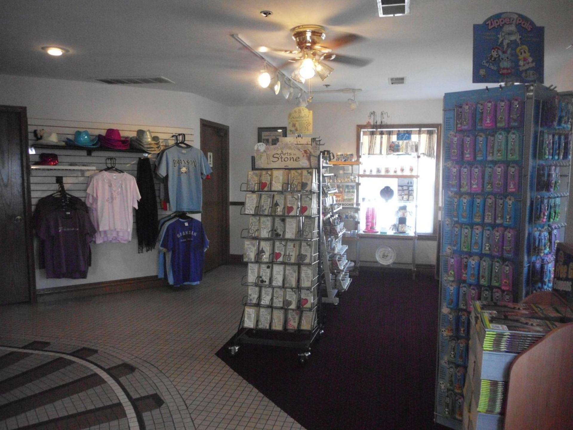 Dutton Inn photo 11