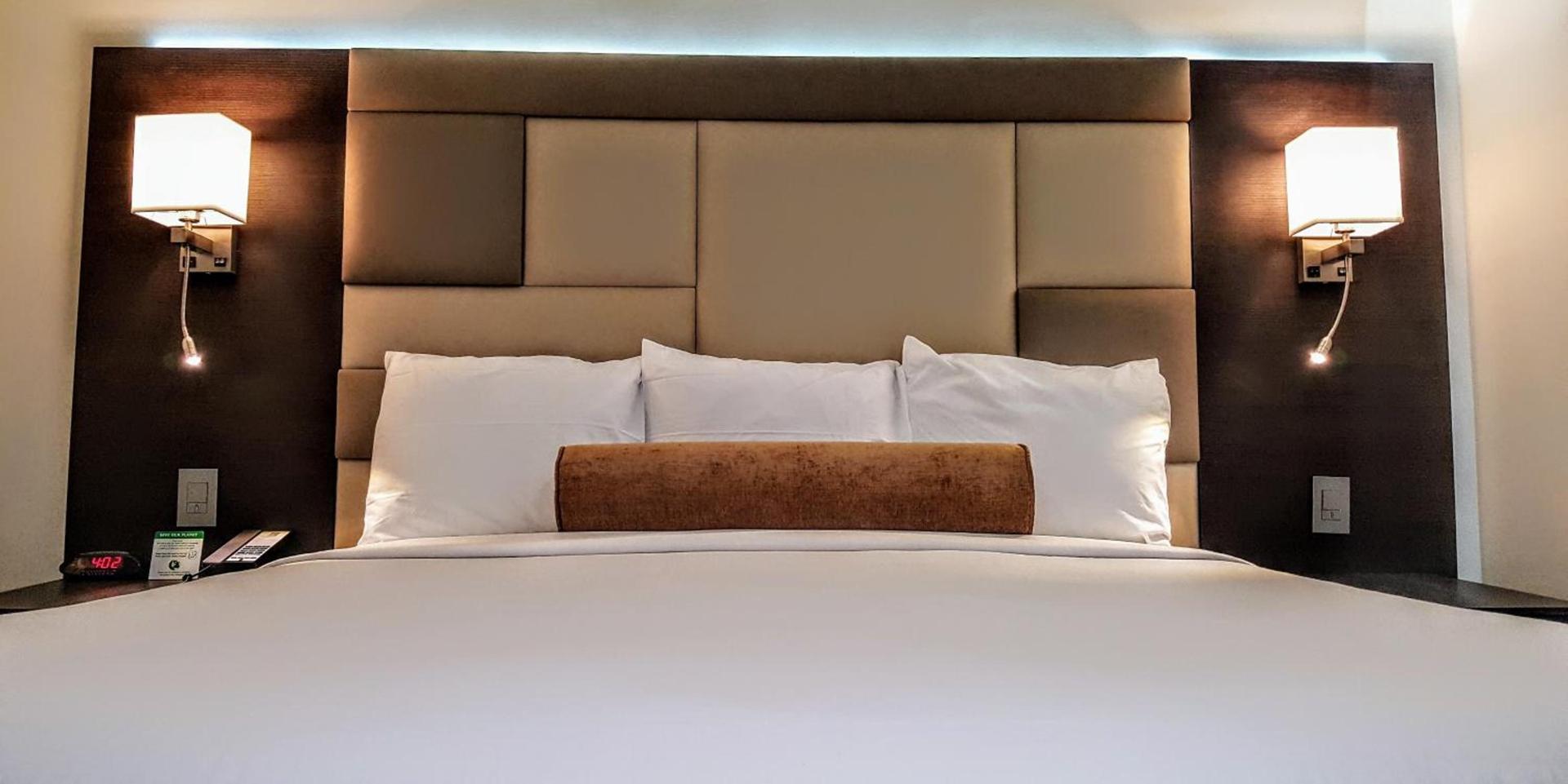 Hotel Xilo Glendale photo 42