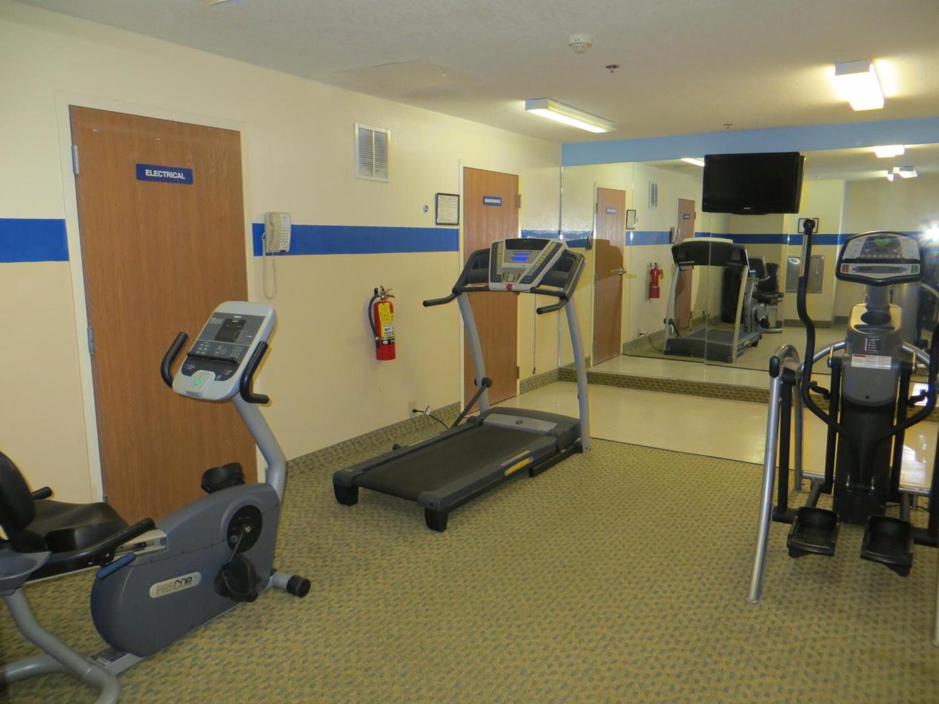 Microtel Inn & Suites by Wyndham Kingsland Naval Base I-95 photo 48