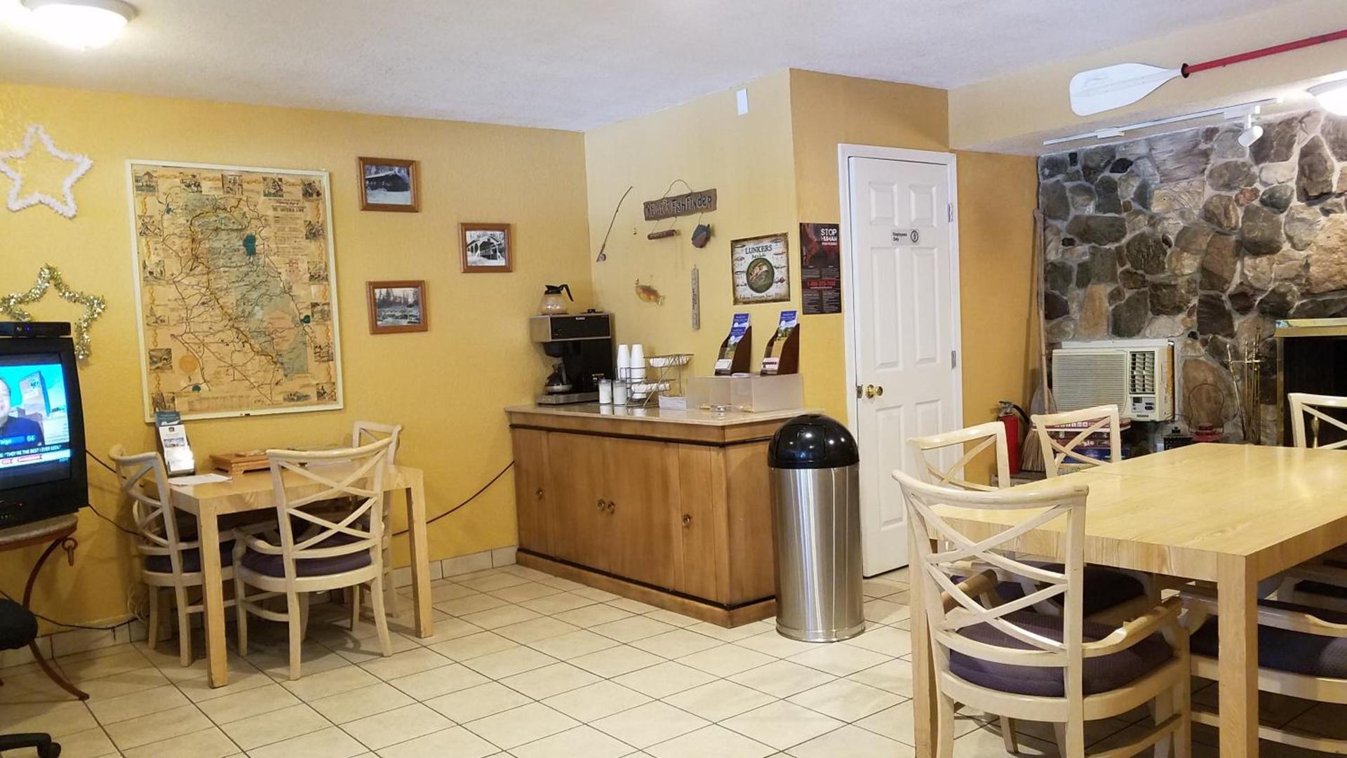 Golden Chain Motel photo 12