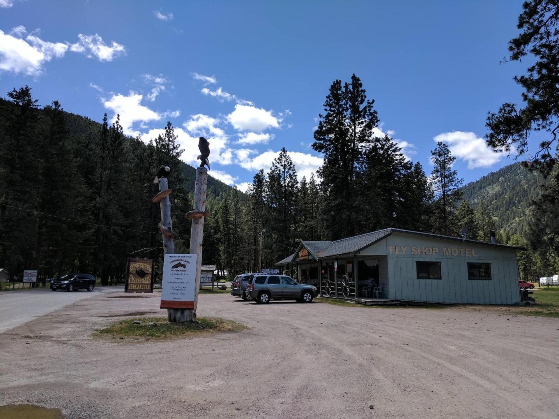 Rock Creek Mercantile & Motel photo 5