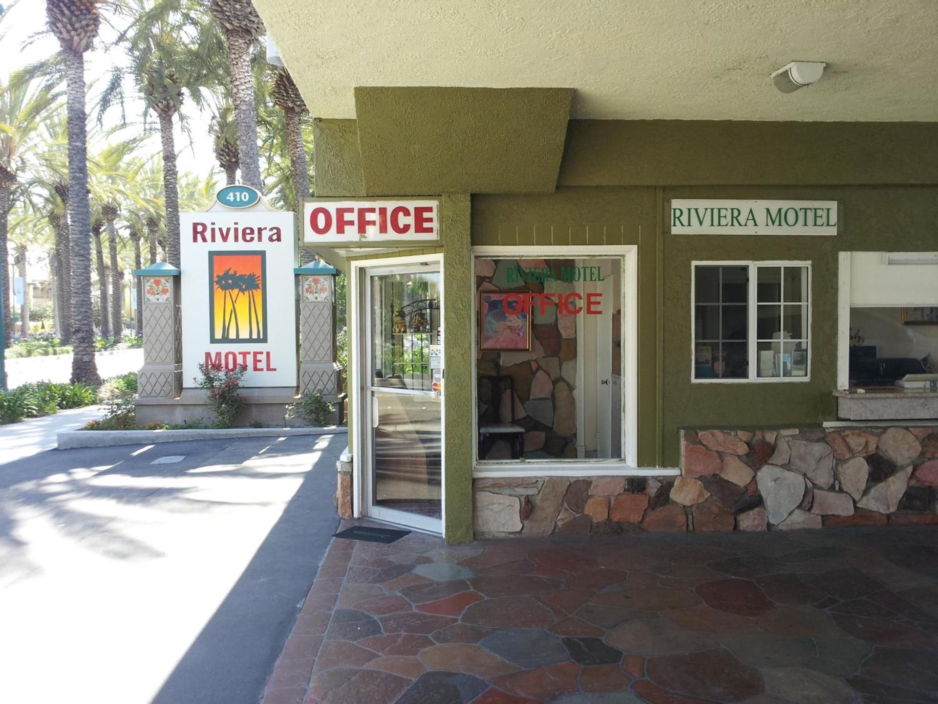 Riviera Motel photo 23