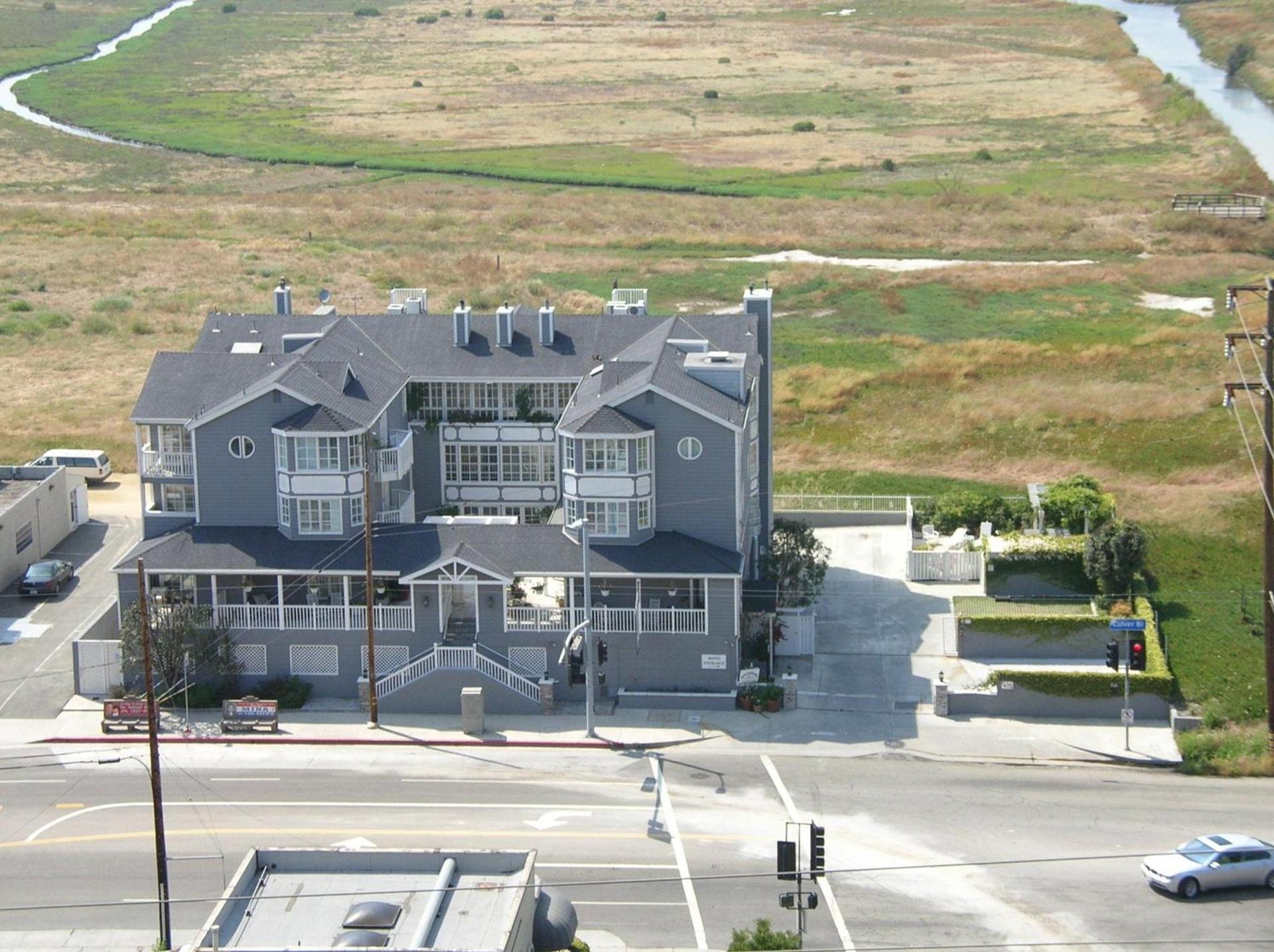 Inn at Playa del Rey photo 13