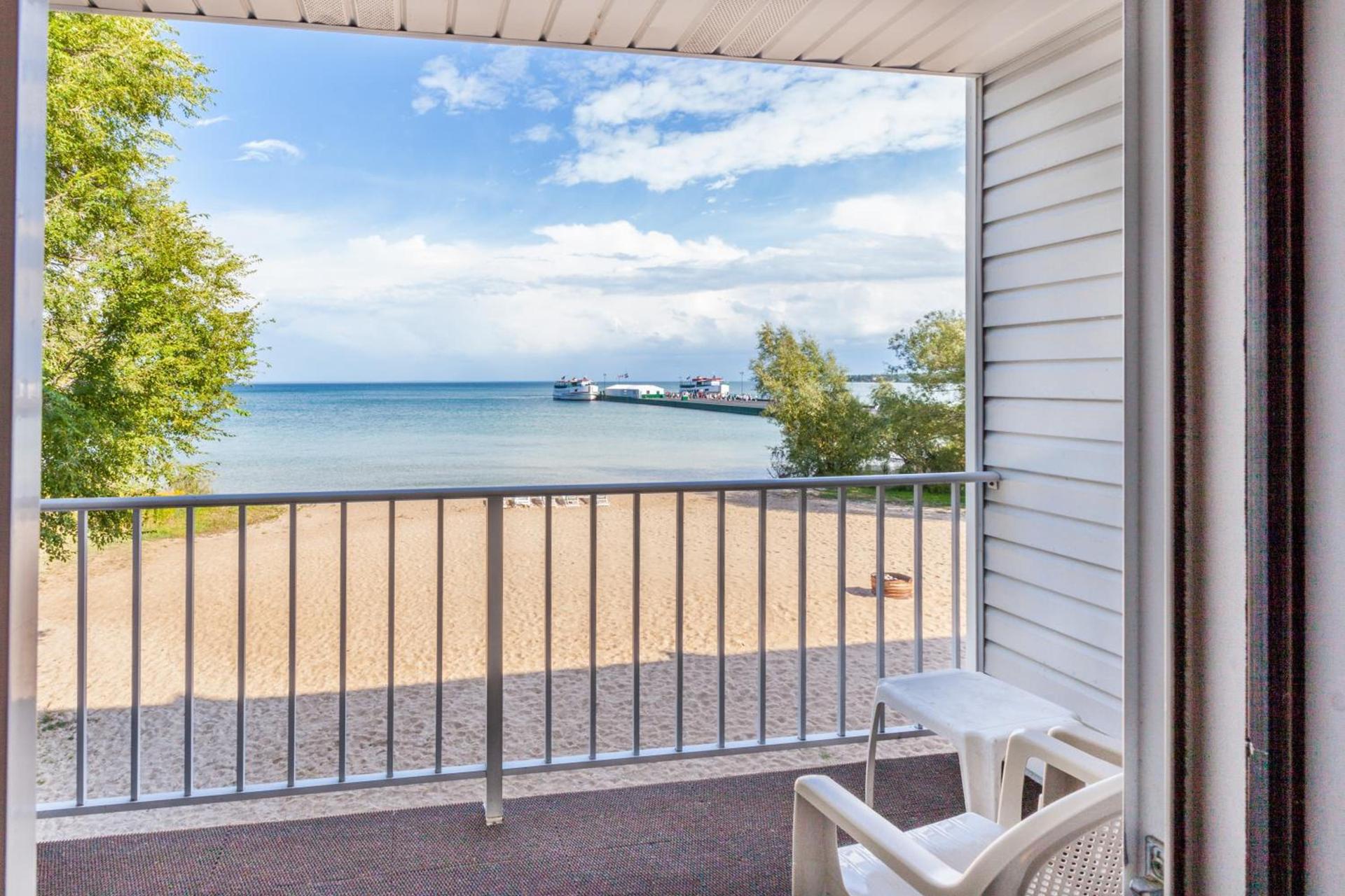 Ramada by Wyndham Mackinaw City Waterfront photo 28