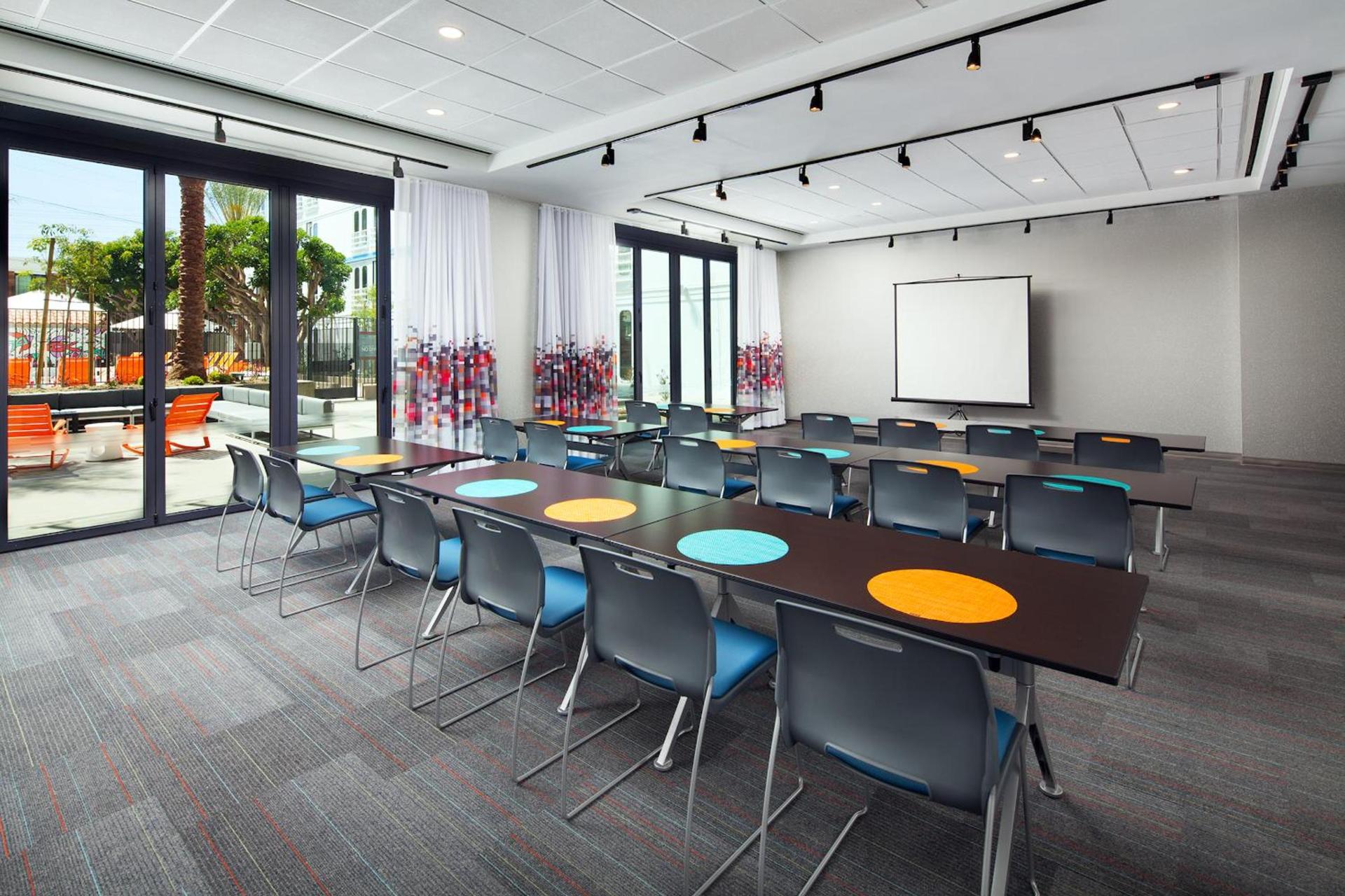 Aloft by Marriott El Segundo - Los Angeles Airport photo 10