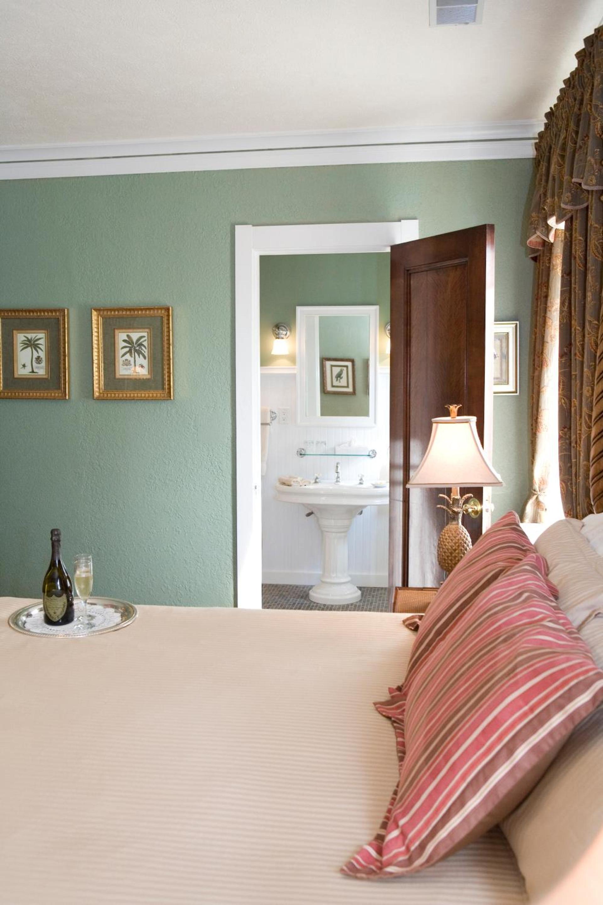 The Belvedere Inn & Restaurant photo 26
