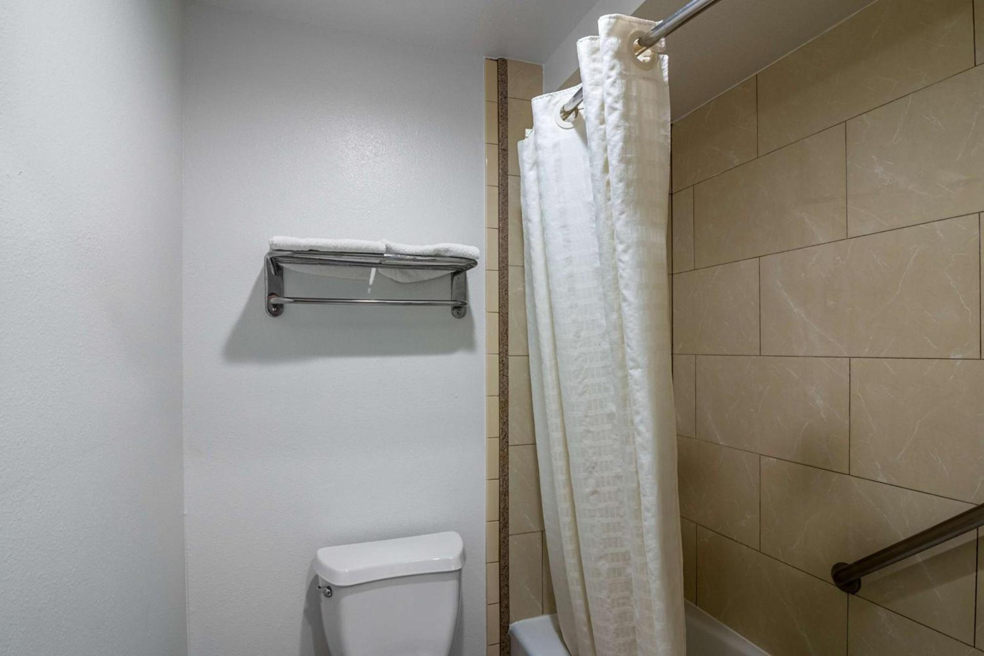 Motel 6-Norwalk, CA photo 27