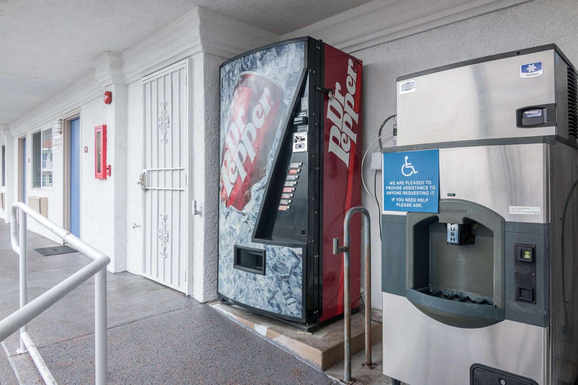 Motel 6-Norwalk, CA photo 35