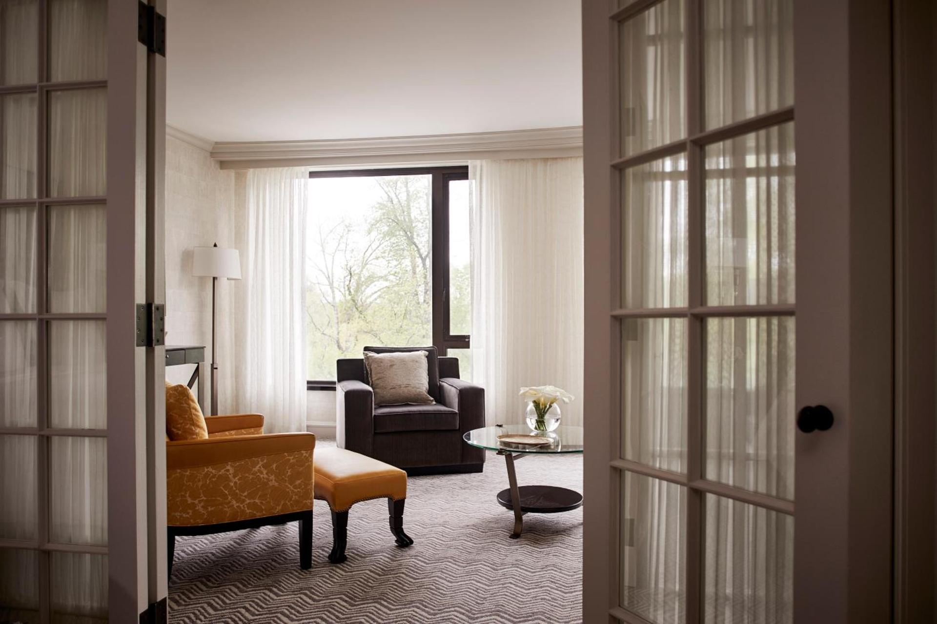 Four Seasons Boston photo 10