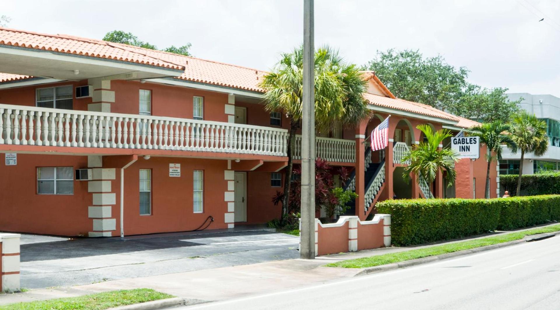 Gables Inn photo 8