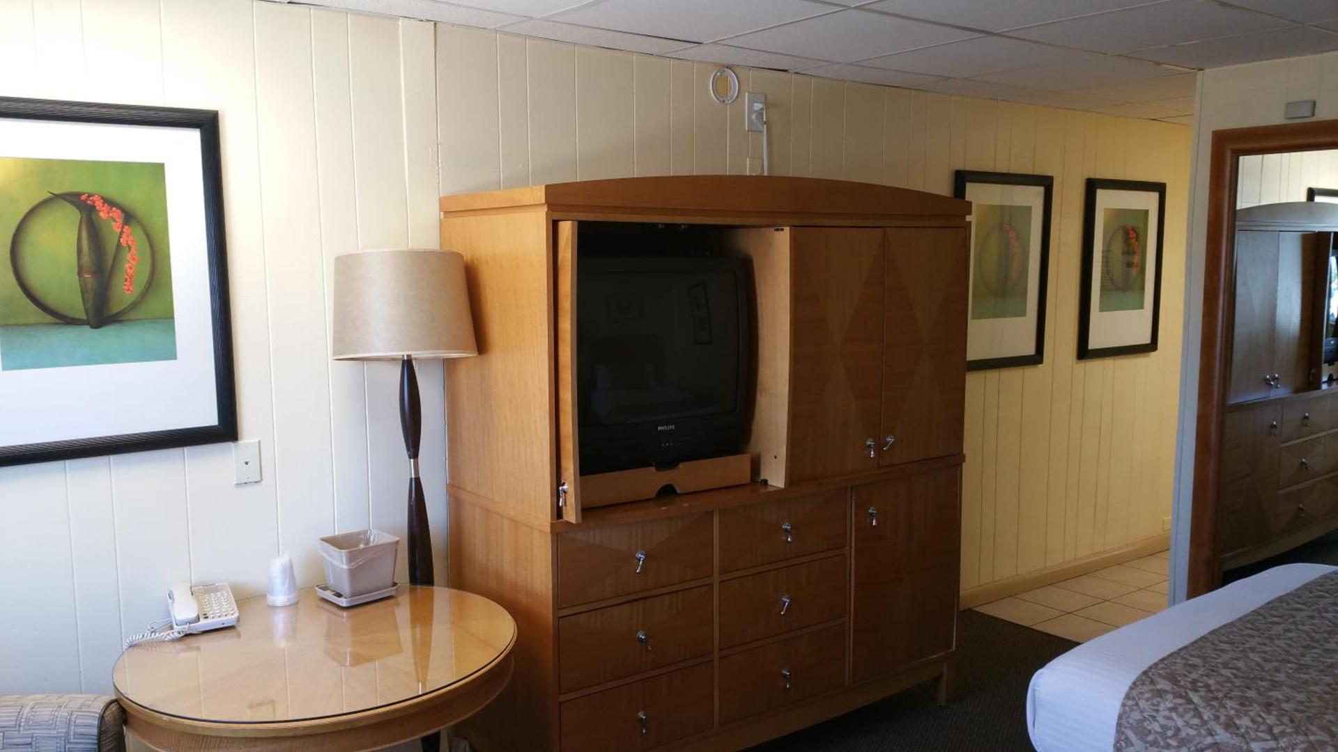 The Amethyst Beach Motel photo 8