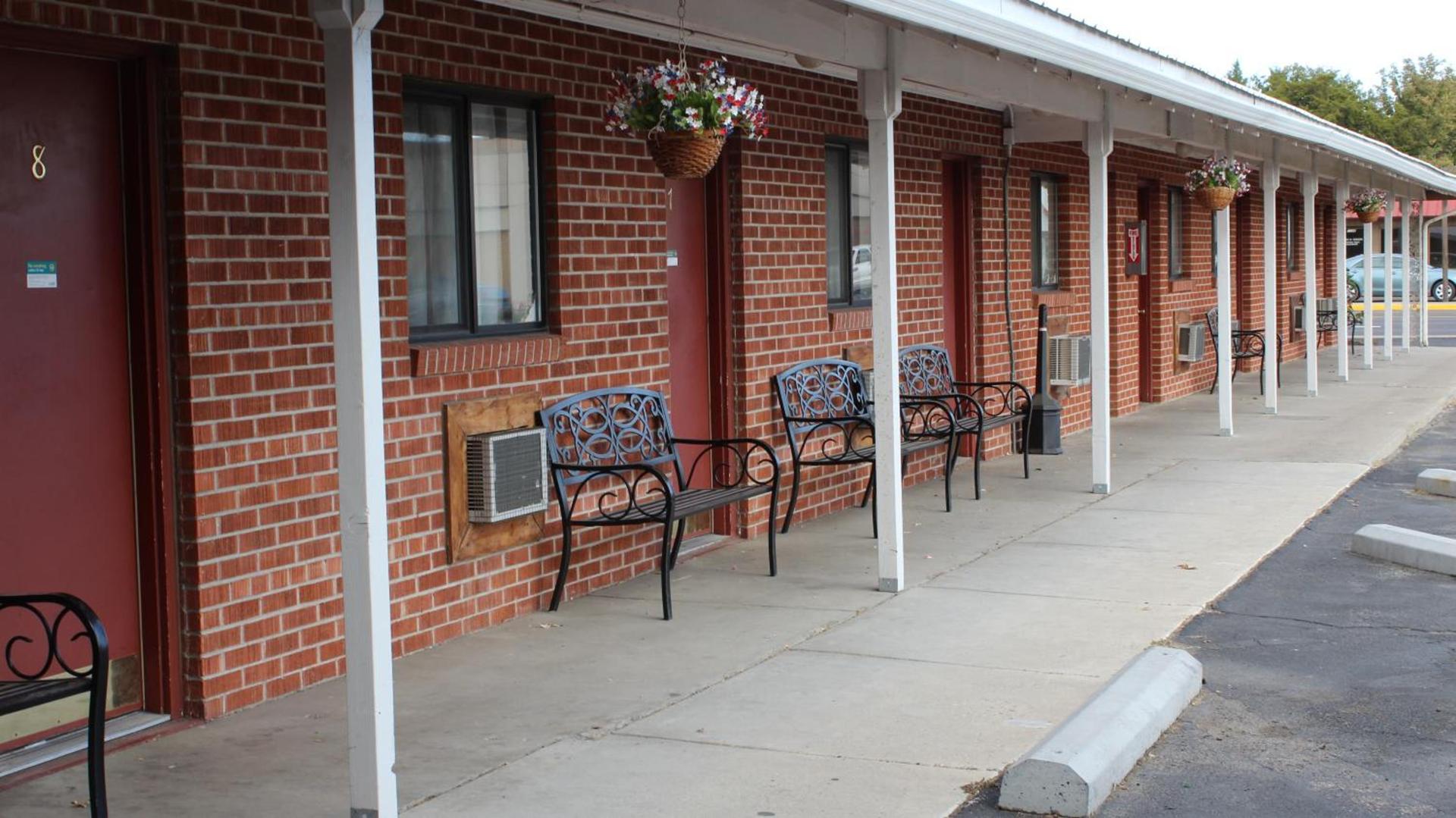 Ontario Inn photo 32