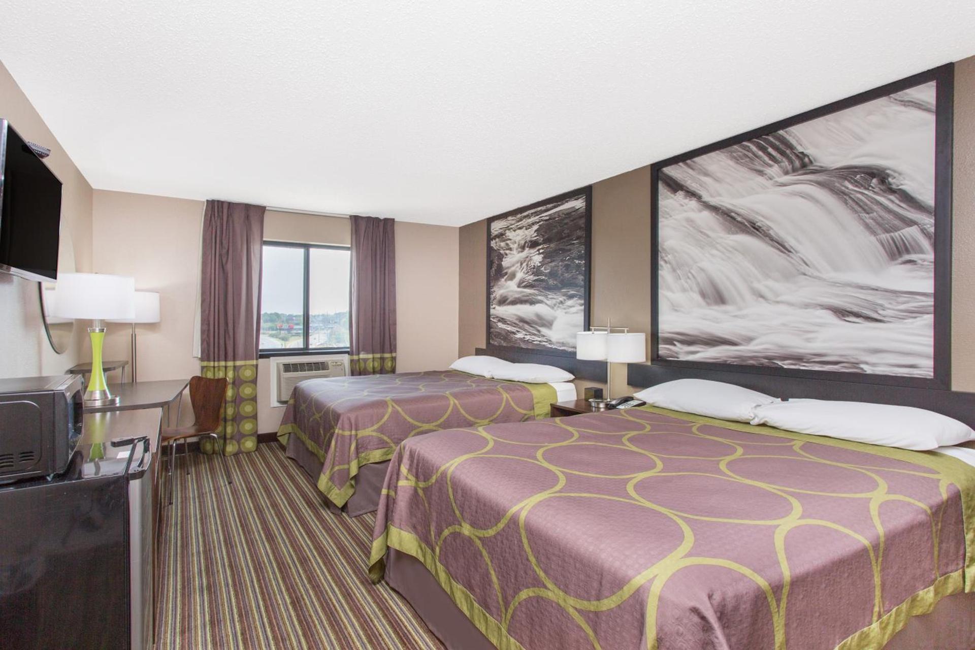 Super 8 by Wyndham Columbus Airport photo 23
