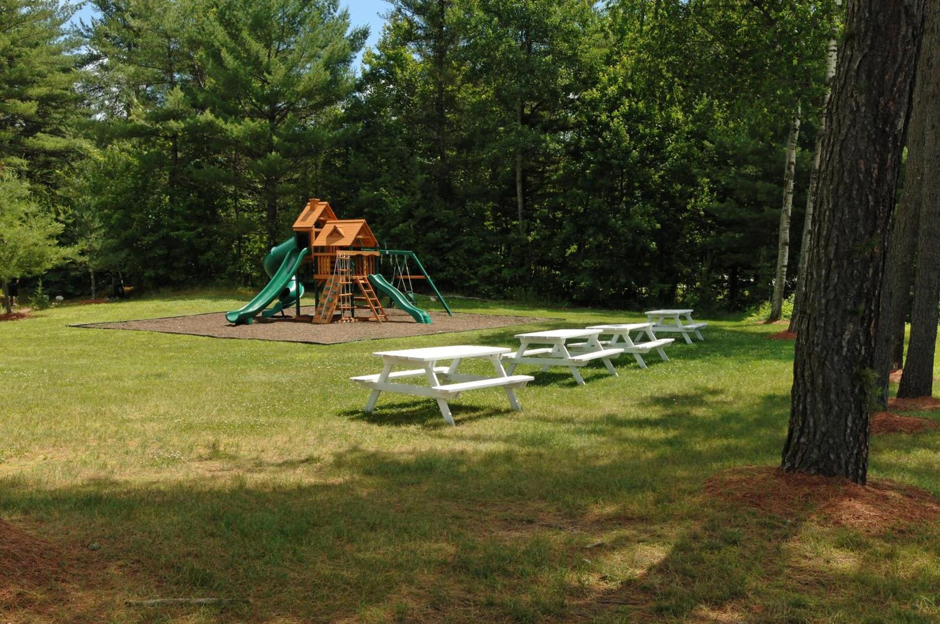 Saco River Motor Lodge & Suites photo 7