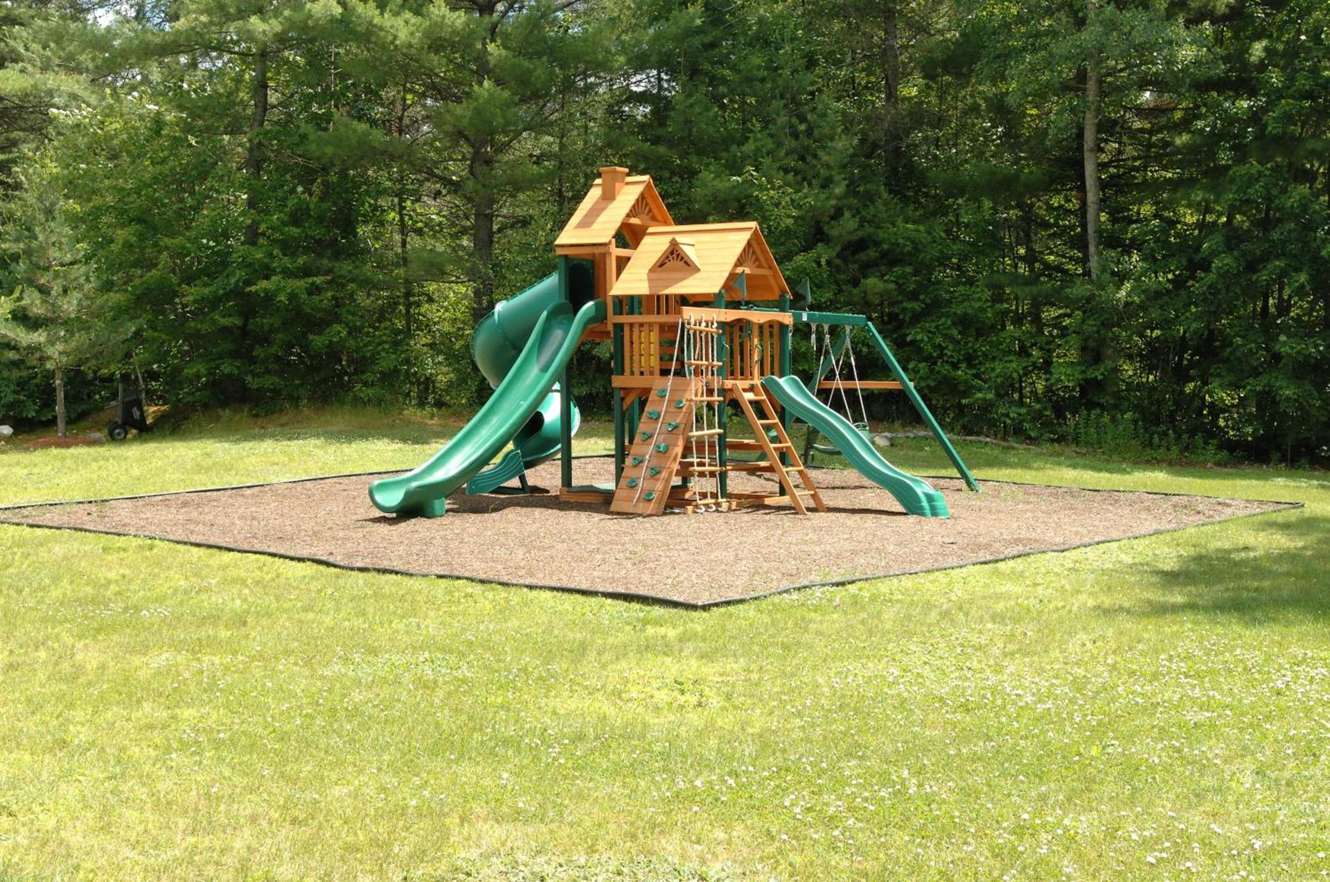 Saco River Motor Lodge & Suites photo 9