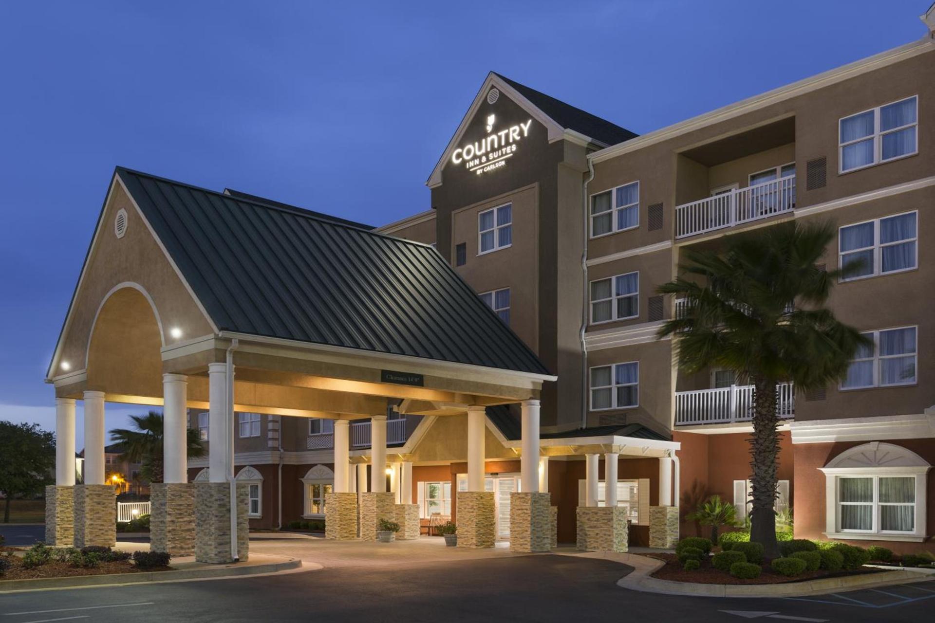 Spark by Hilton Panama City Beach photo 24