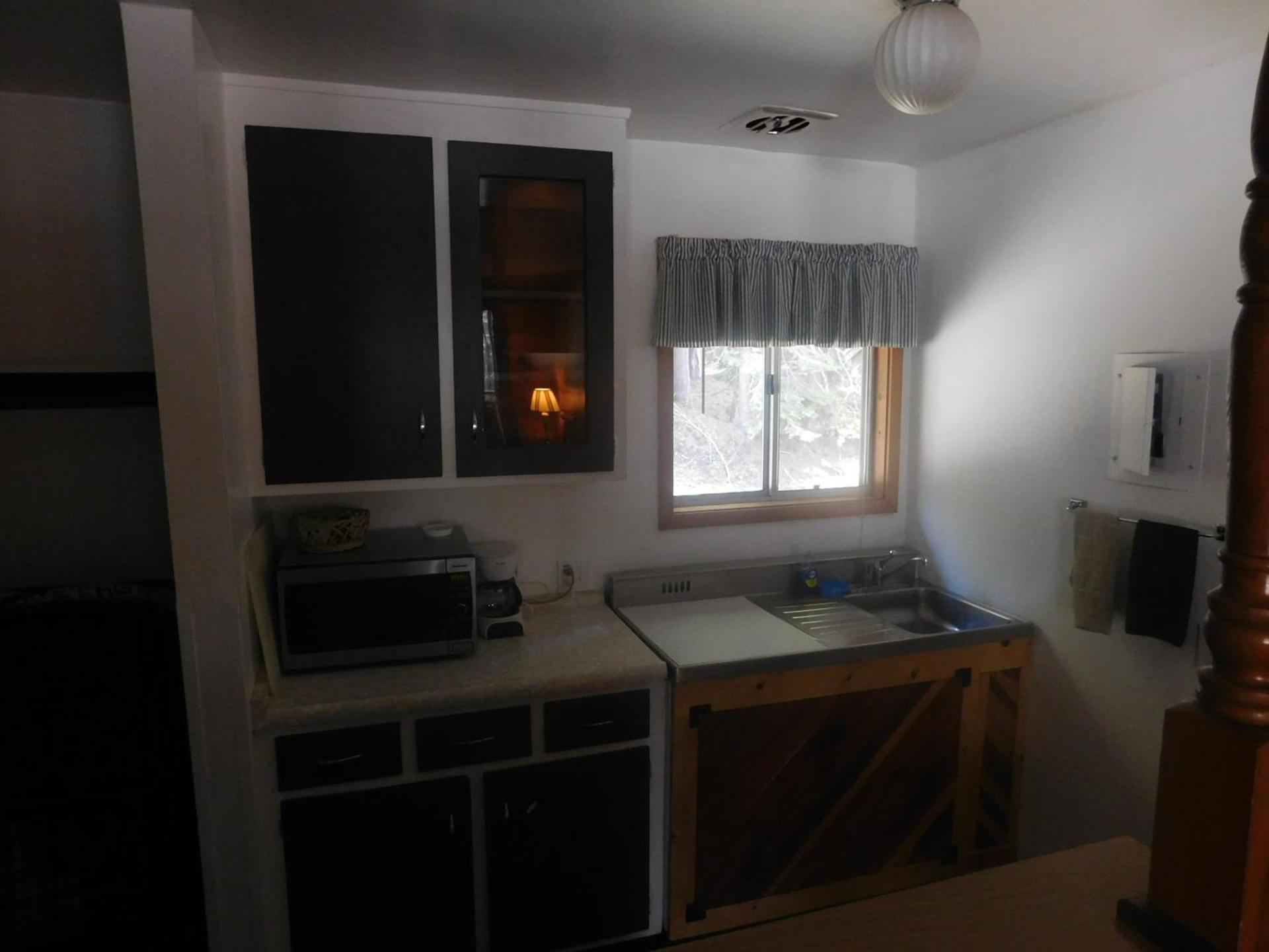 The Tamarack Lodge photo 9
