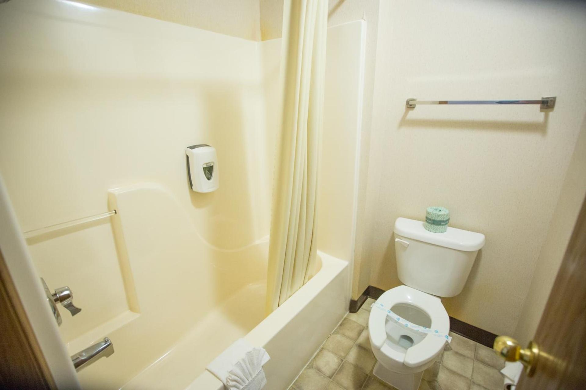 Green Gables Inn photo 18