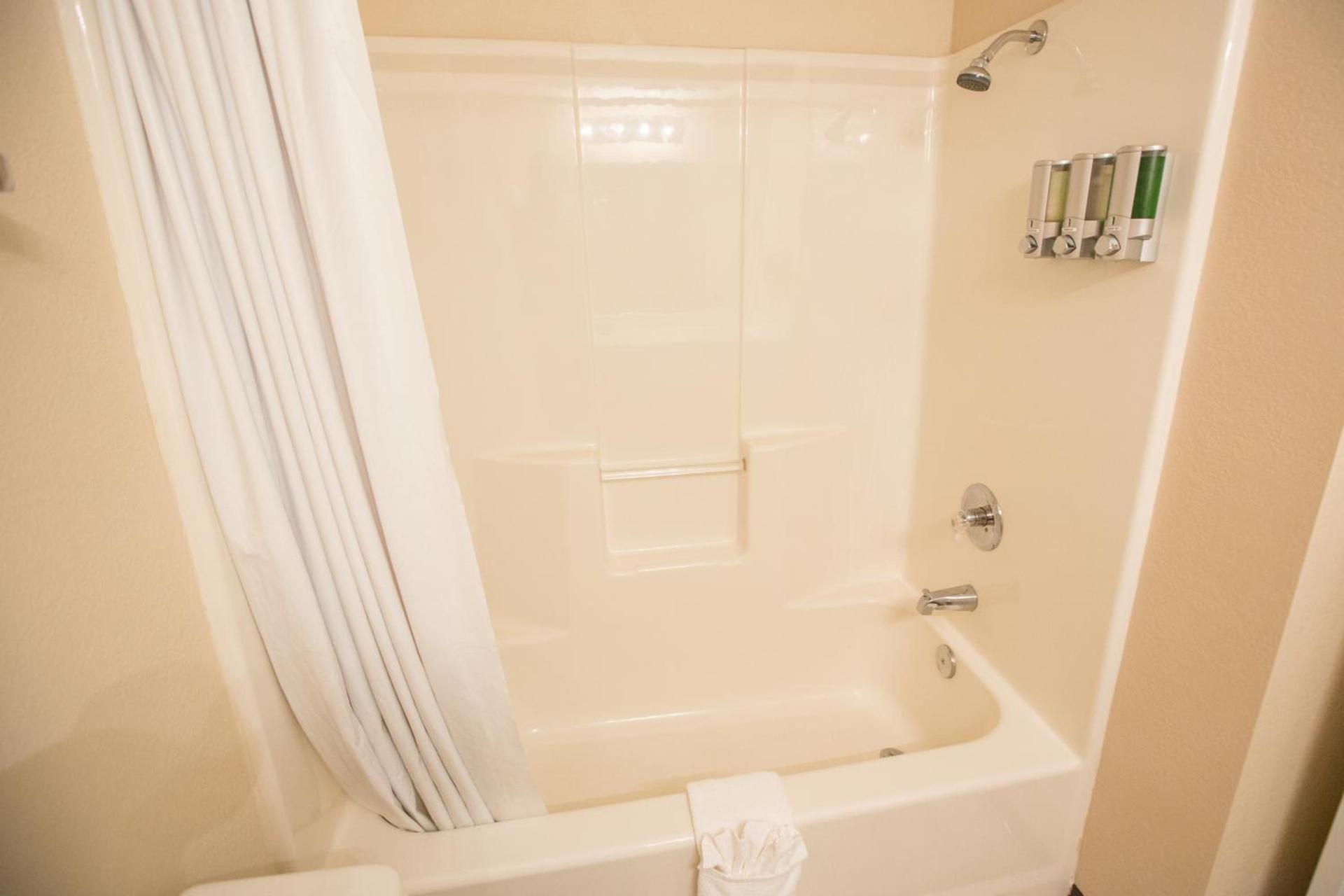 Rosebud Inn photo 17
