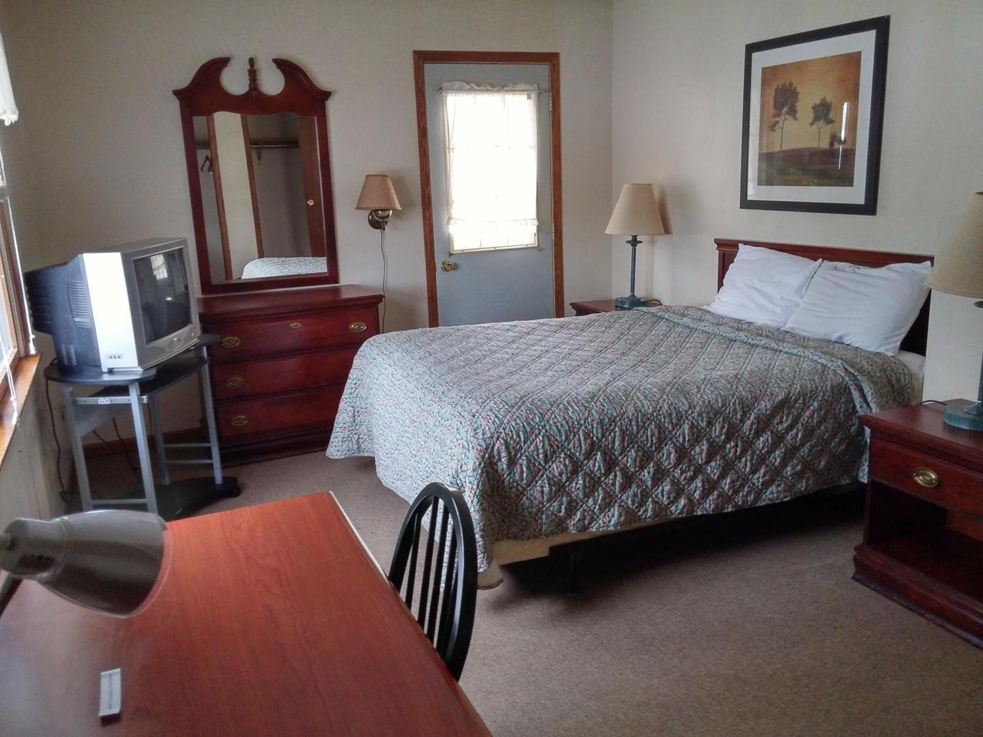 Plantation Motel photo 94