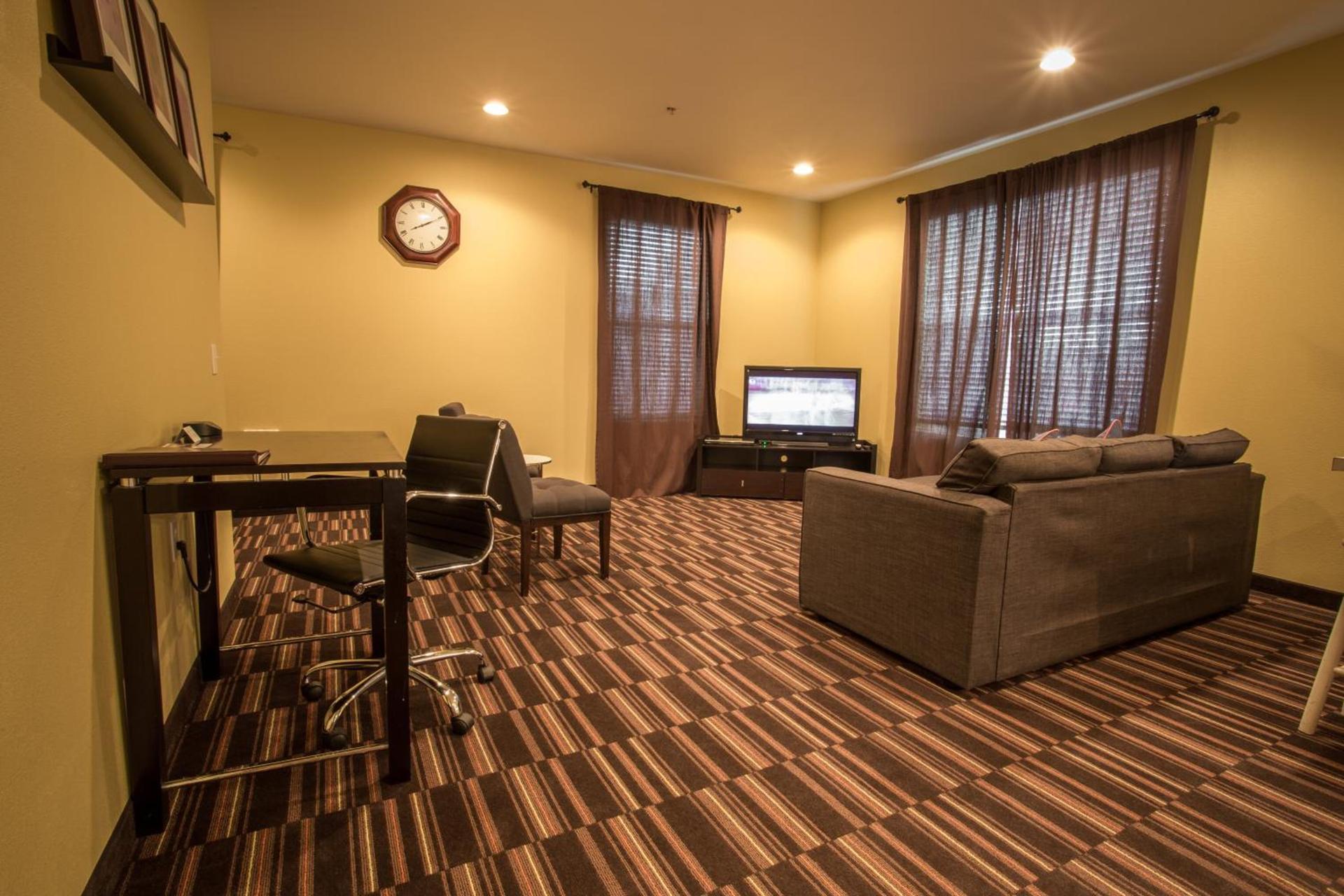 Inn at Wecoma photo 25