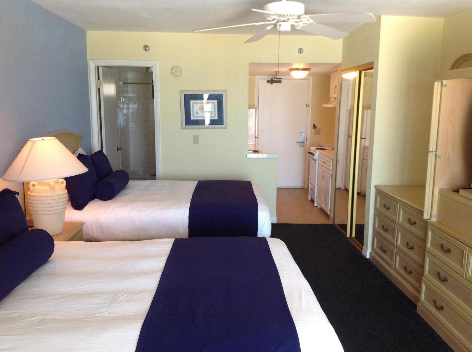 Shoreline Island Resort - Exclusively Adult photo 23