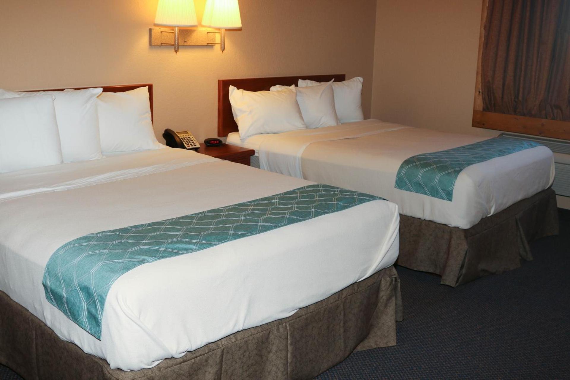 Travelodge by Wyndham Gillette photo 16