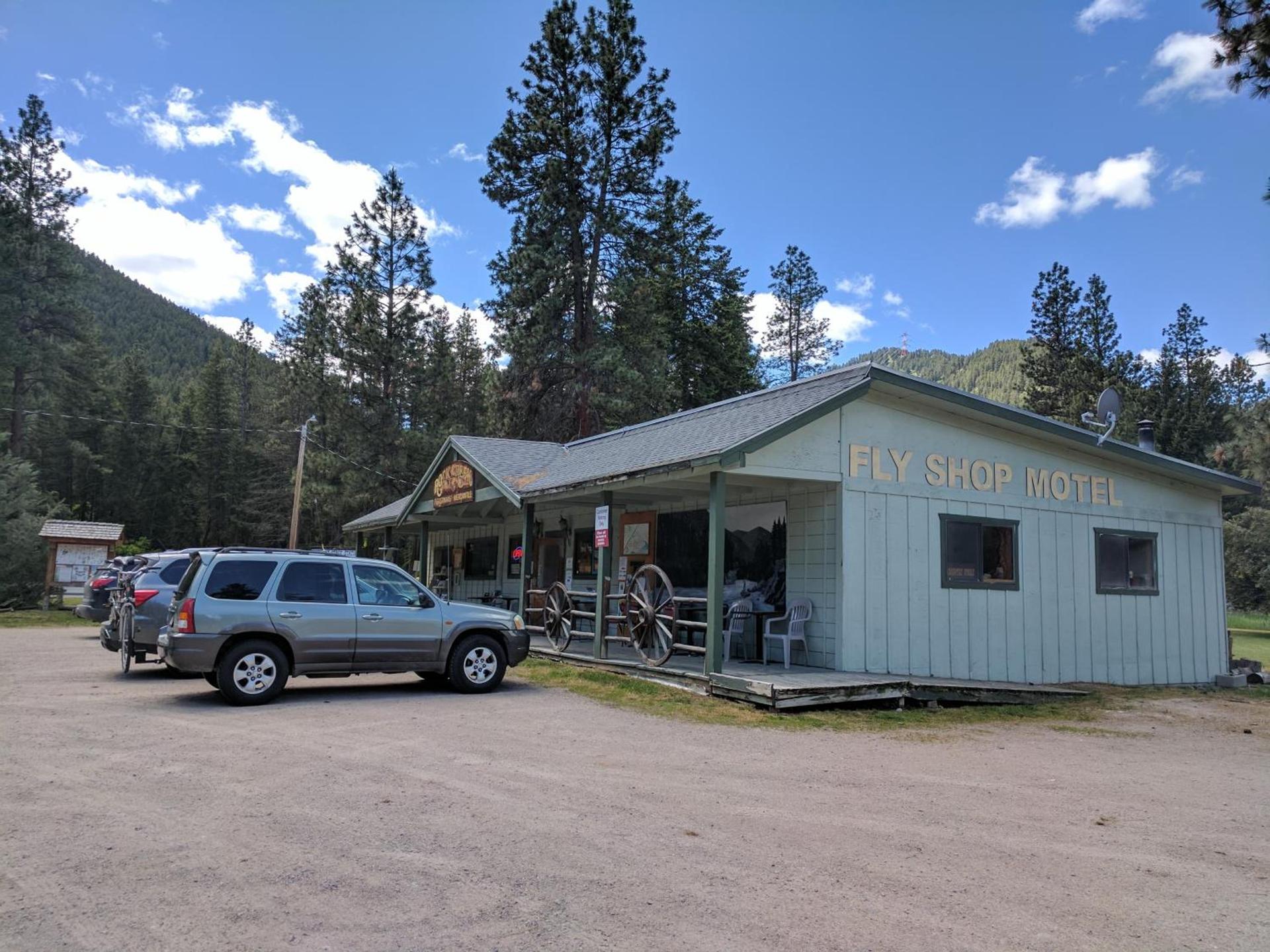 Rock Creek Mercantile & Motel photo 3