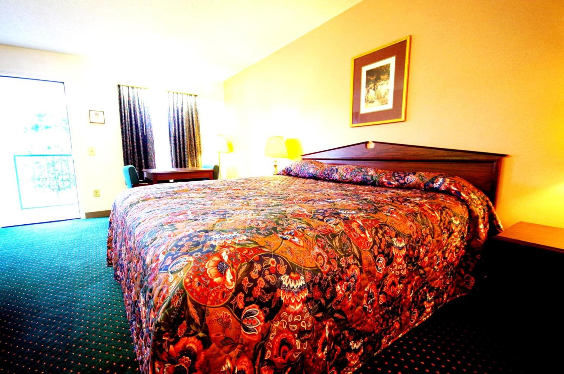 American Motel - Lenoir photo 47