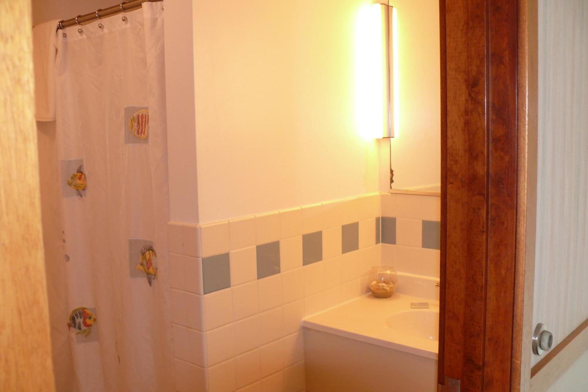 Sea Drift Motel photo 25