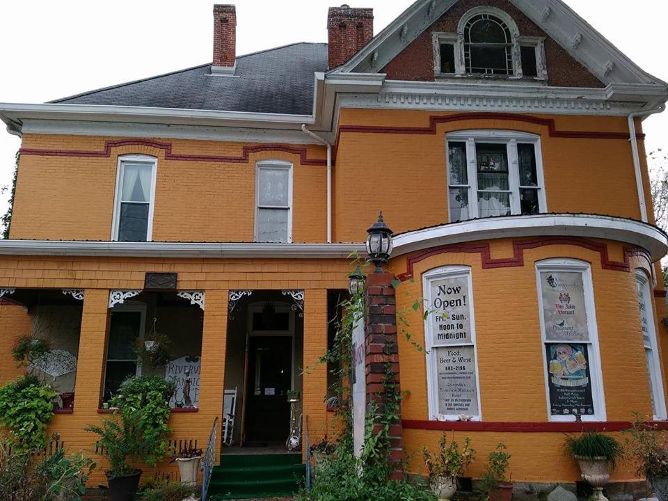 Riverview Mansion Hotel photo 1