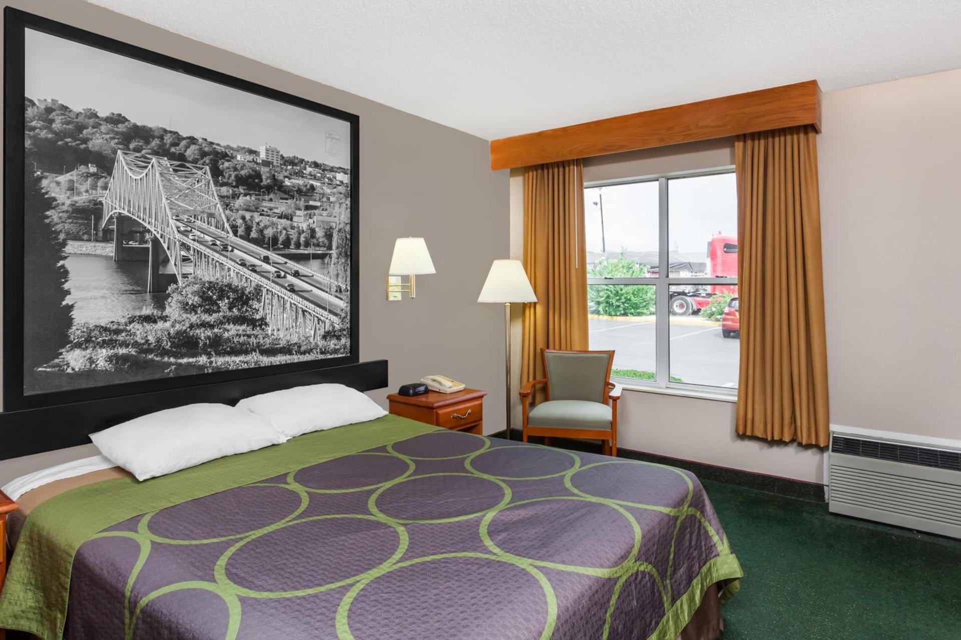 Super 8 by Wyndham Athens photo 27