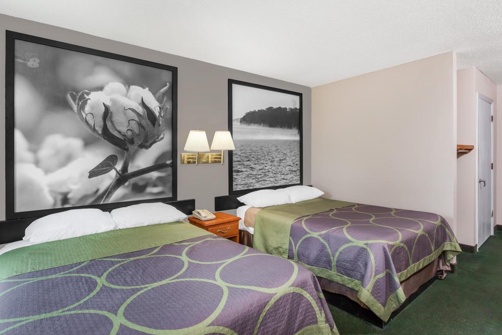 Super 8 by Wyndham Athens photo 30