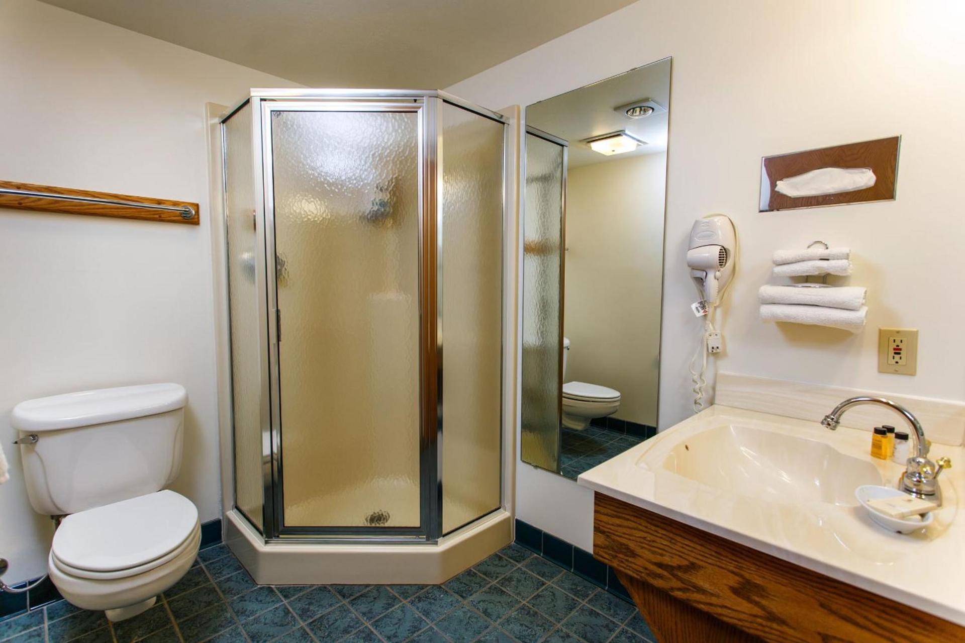 Ephraim Shores Resort photo 12