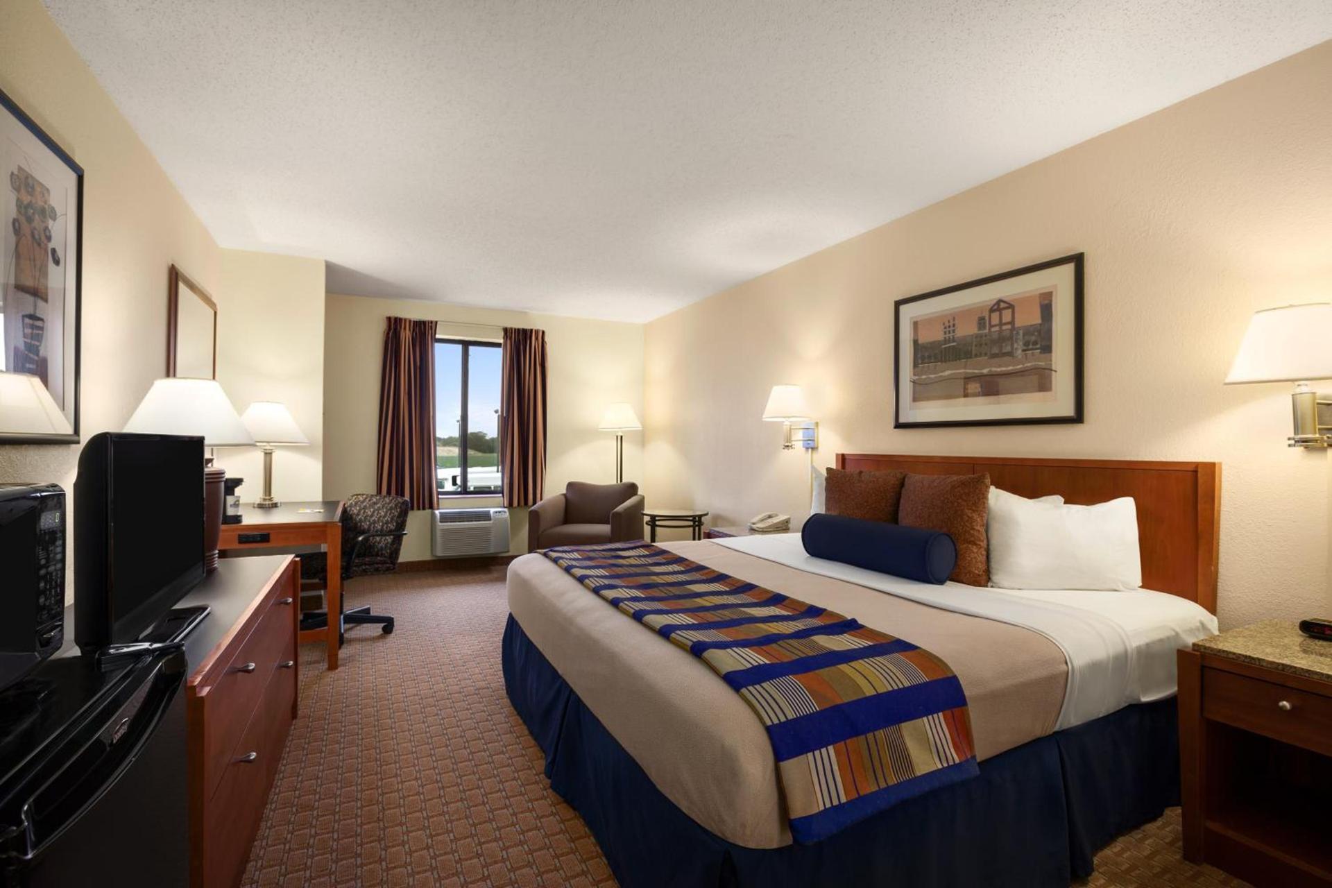 Days Inn by Wyndham Oglesby/ Starved Rock photo 19