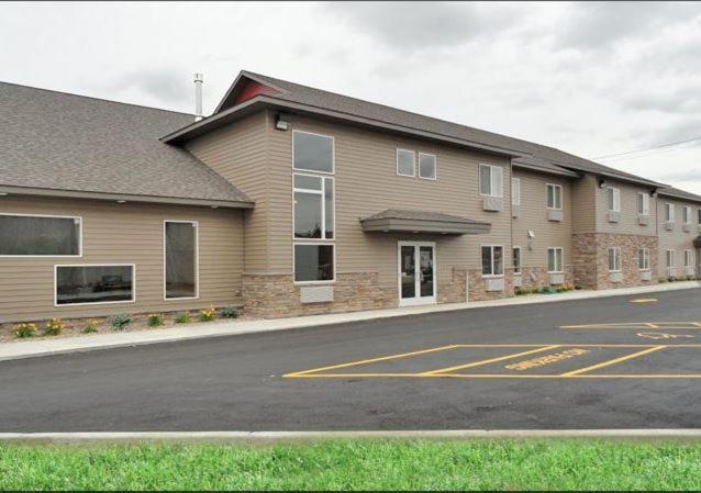 Canby Inn and Suites photo 13