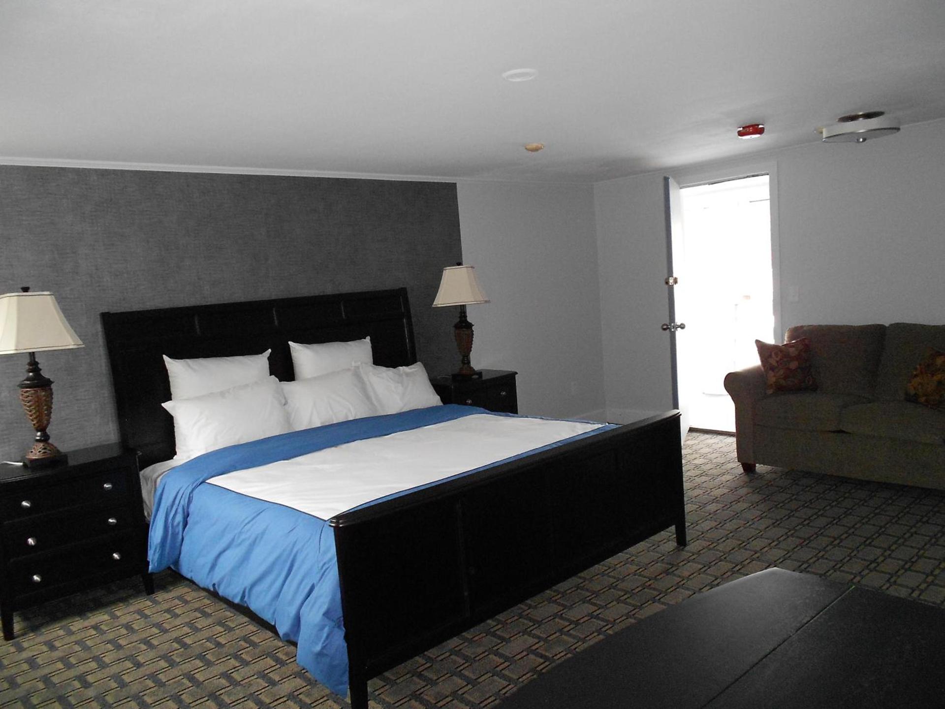 Cape Shore Inn photo 44