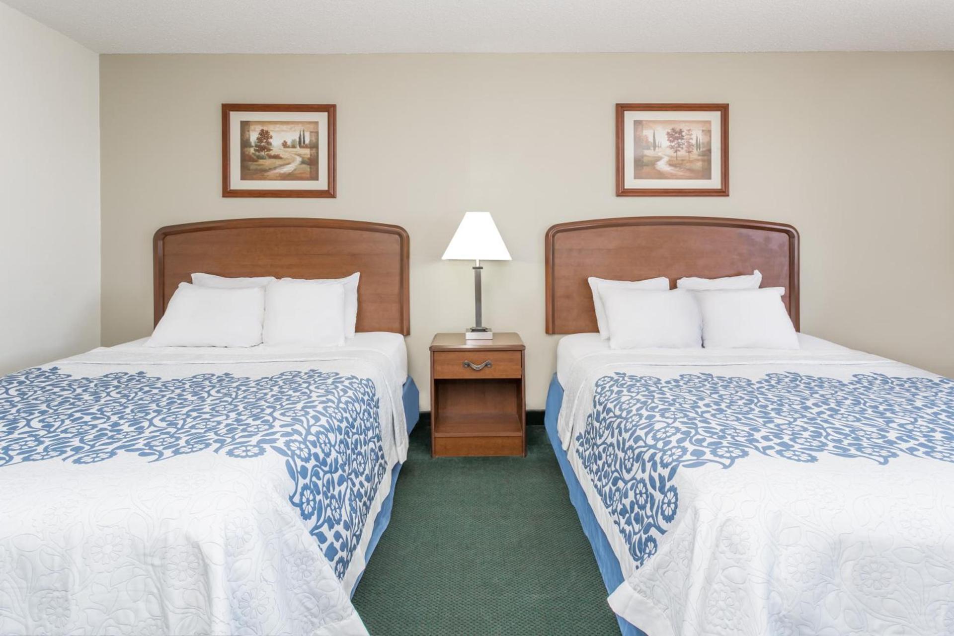 Days Inn by Wyndham Sidney NE photo 27