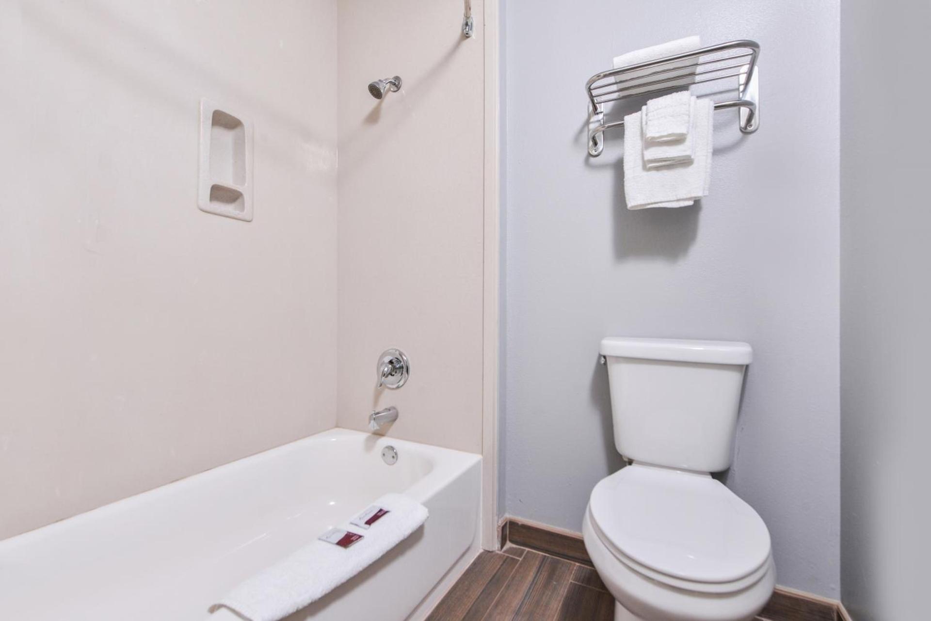 Express Inn Weslaco/Mercedes photo 72
