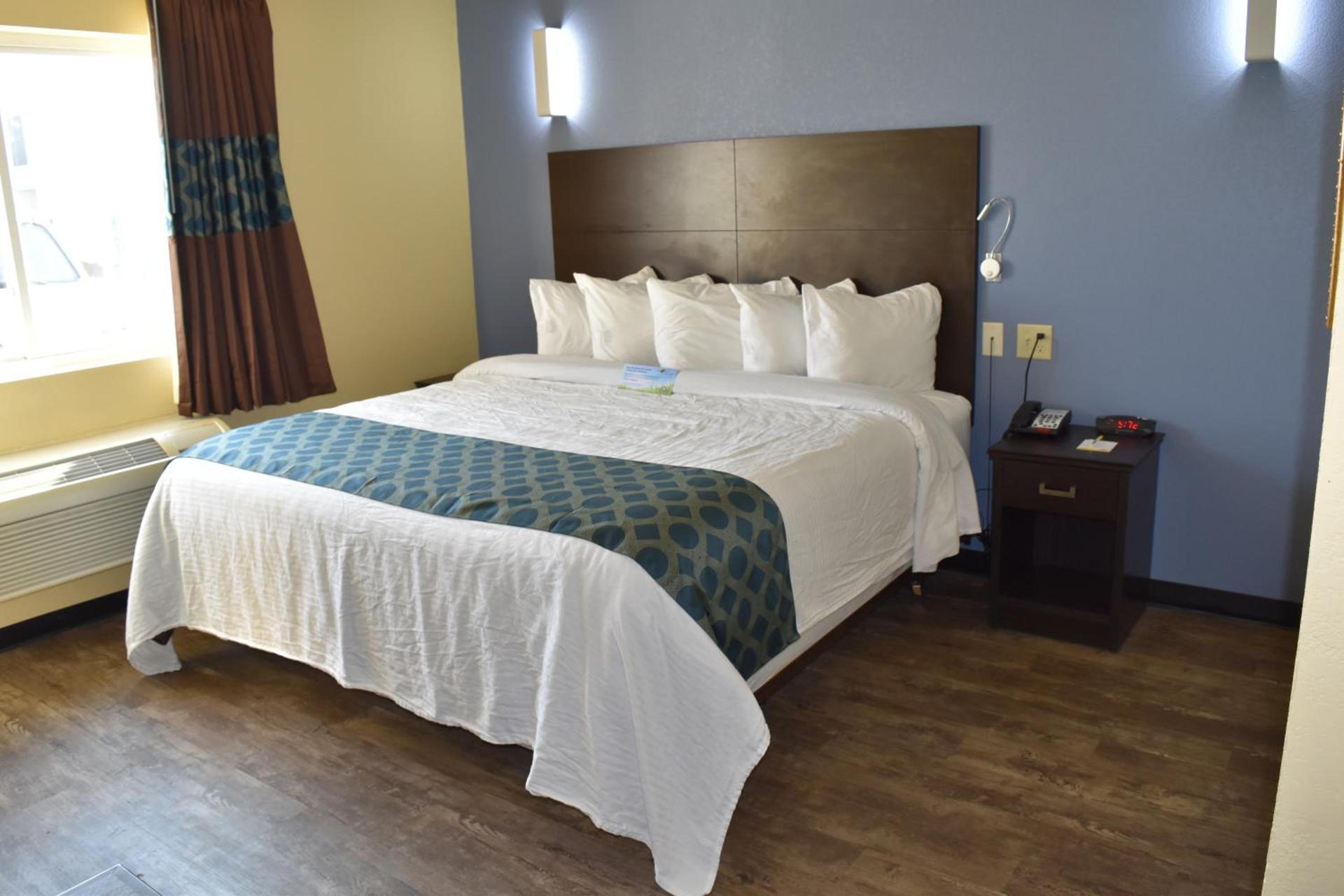 Days Inn by Wyndham New Orleans Pontchartrain photo 29