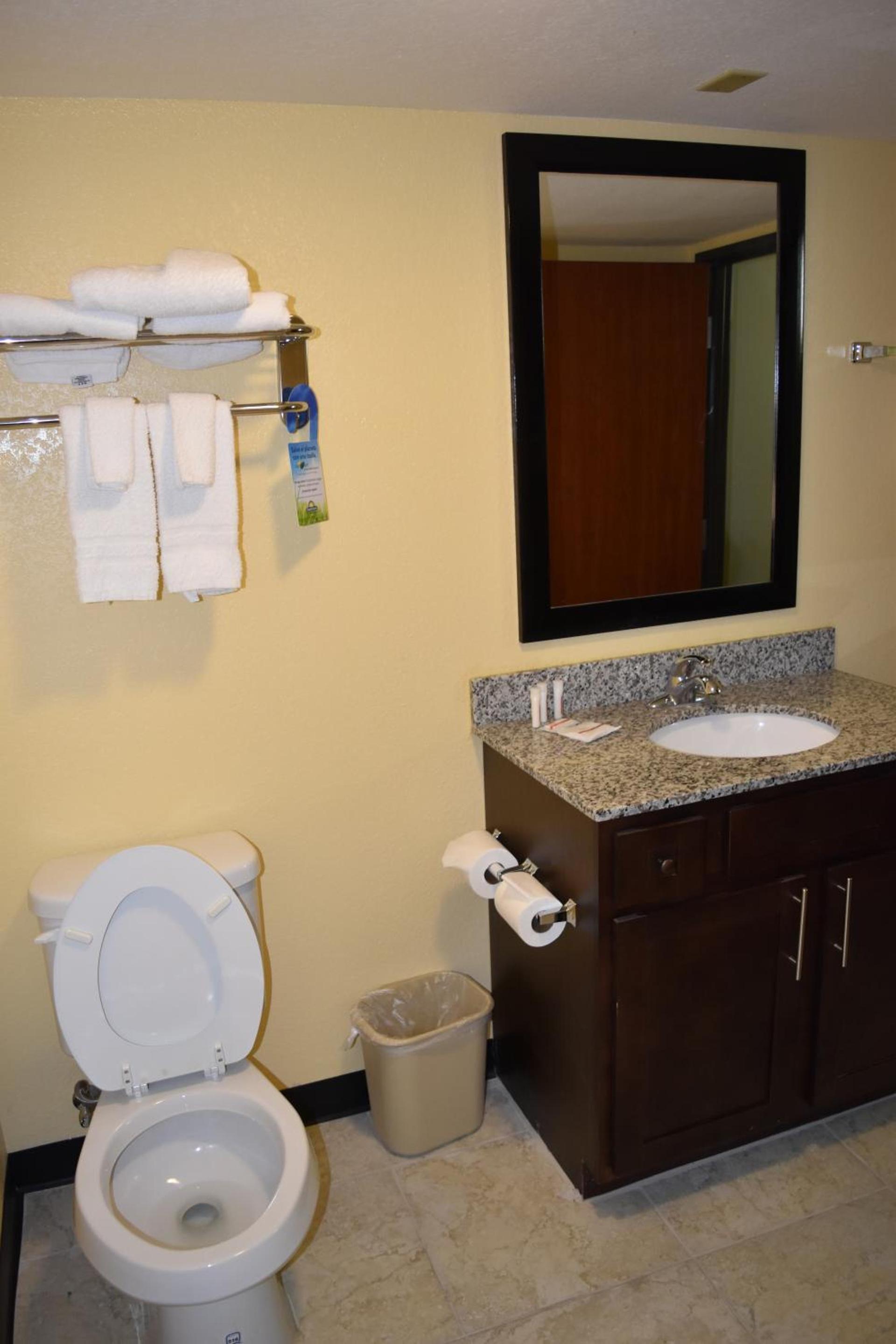 Days Inn by Wyndham New Orleans Pontchartrain photo 33